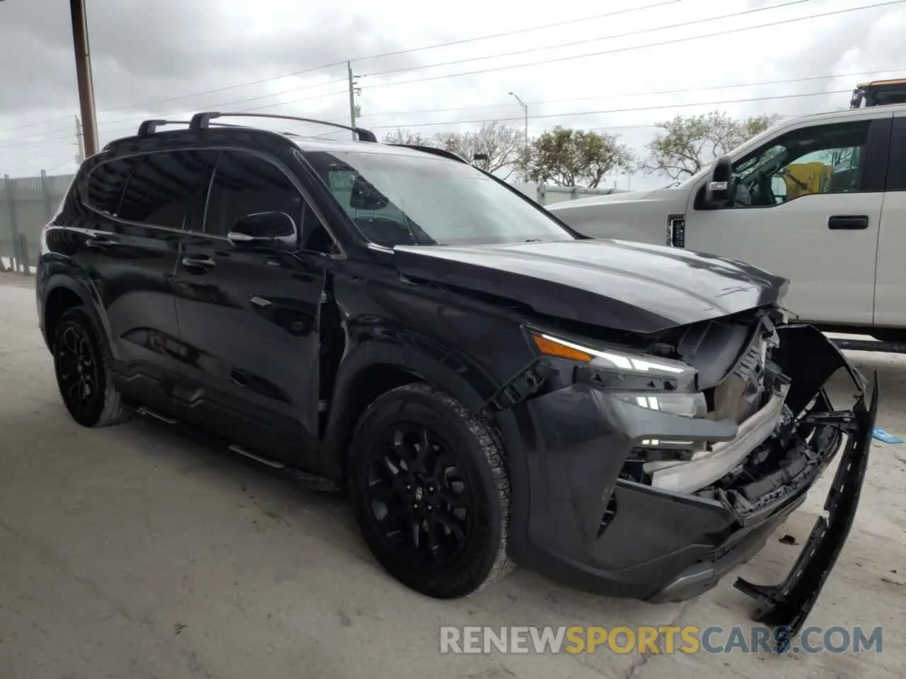 4 Photograph of a damaged car 5NMS64AJ4NH424603 HYUNDAI SANTA FE 2022