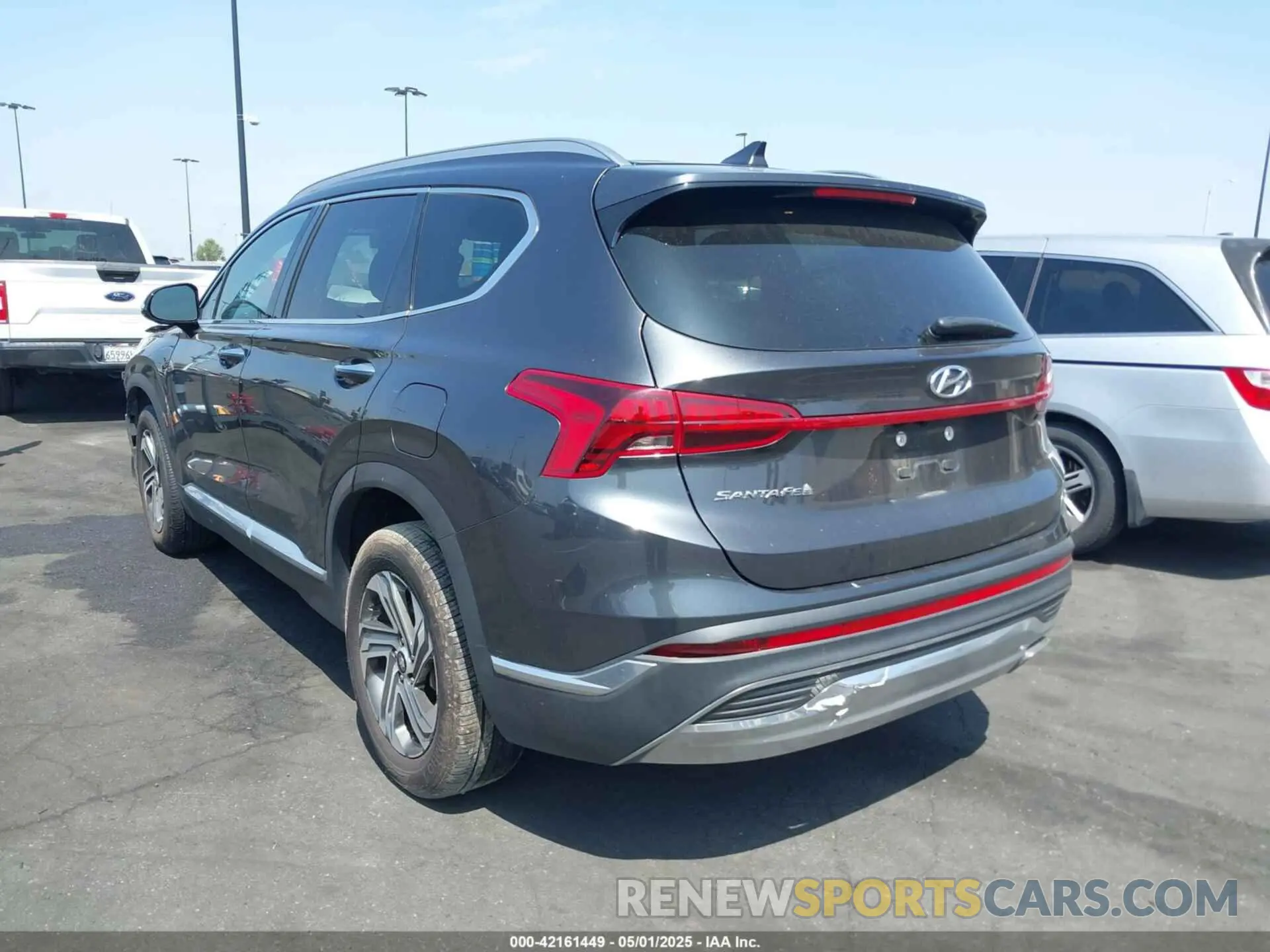 13 Photograph of a damaged car 5NMS64AJ5NH428157 HYUNDAI SANTA FE 2022