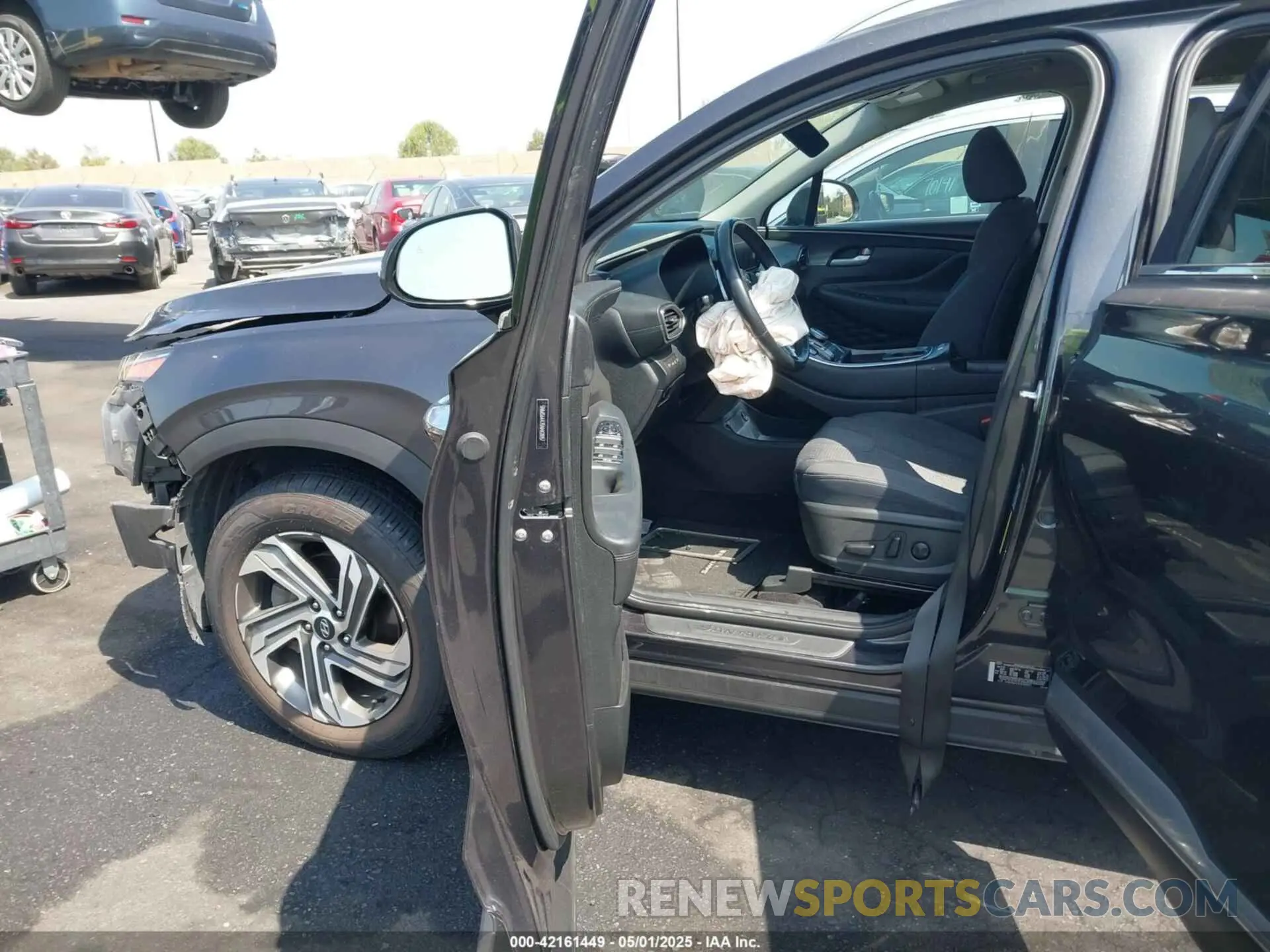 5 Photograph of a damaged car 5NMS64AJ5NH428157 HYUNDAI SANTA FE 2022