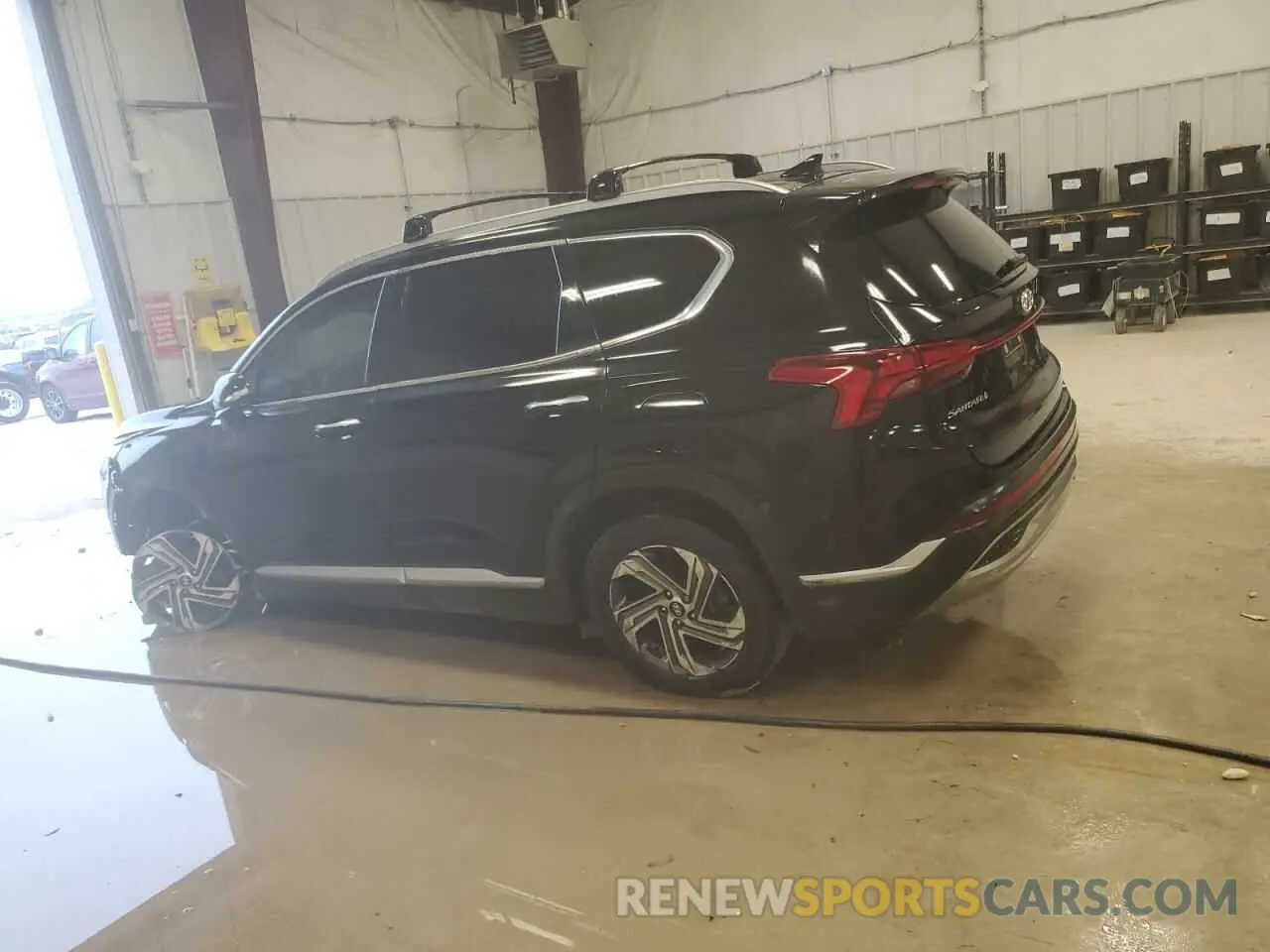 2 Photograph of a damaged car 5NMS64AJ8NH375972 HYUNDAI SANTA FE 2022