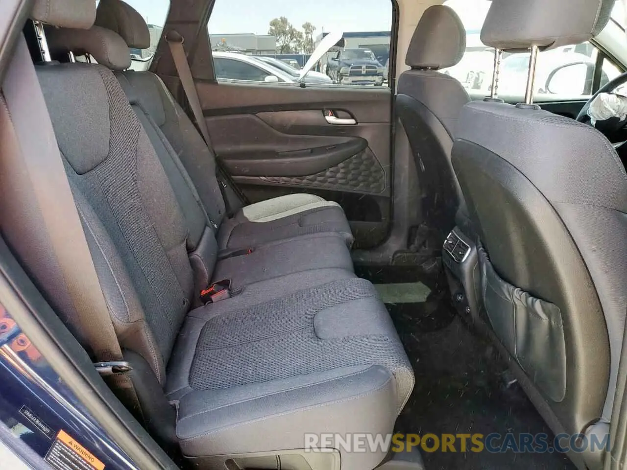 11 Photograph of a damaged car 5NMS64AJ8NH446099 HYUNDAI SANTA FE 2022