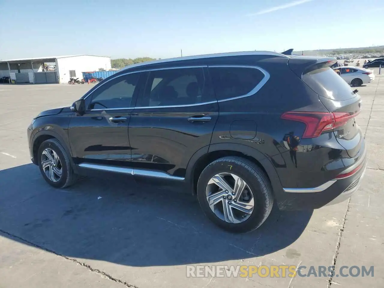 2 Photograph of a damaged car 5NMS64AJ9NH375351 HYUNDAI SANTA FE 2022