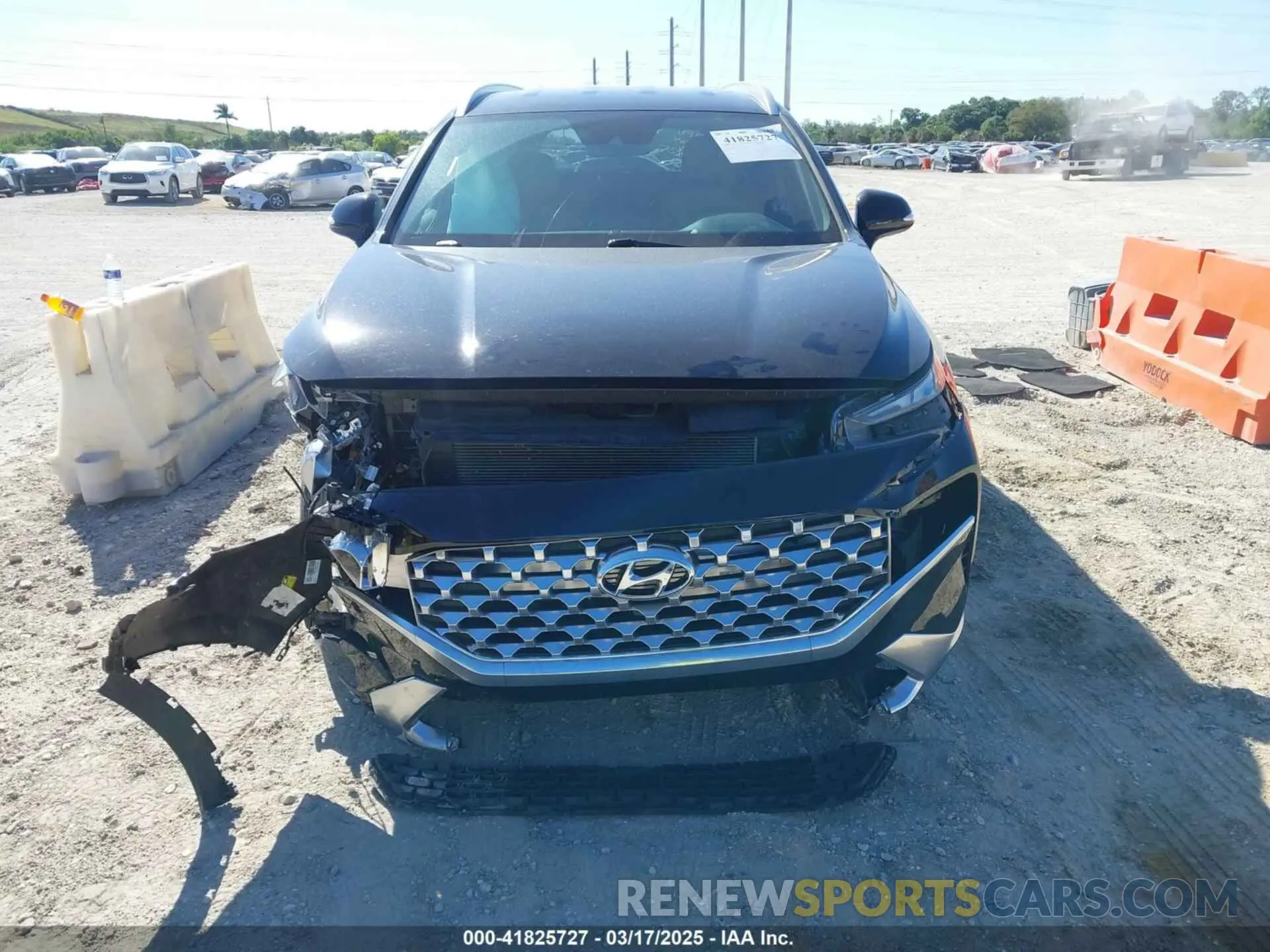 12 Photograph of a damaged car 5NMS64AJXNH427005 HYUNDAI SANTA FE 2022