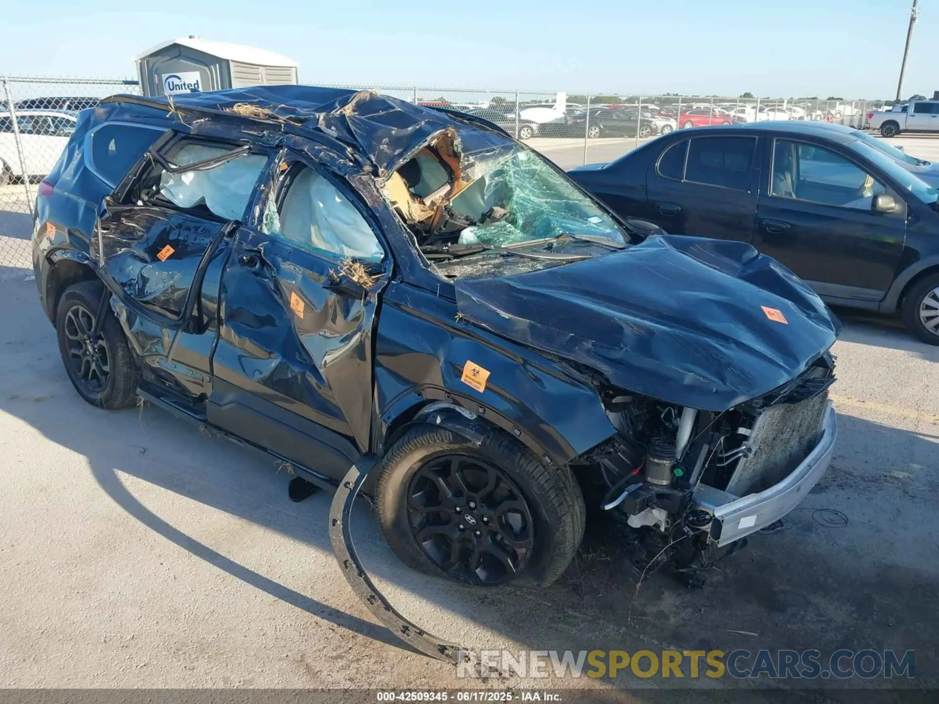 1 Photograph of a damaged car 5NMS64AJXNH437145 HYUNDAI SANTA FE 2022