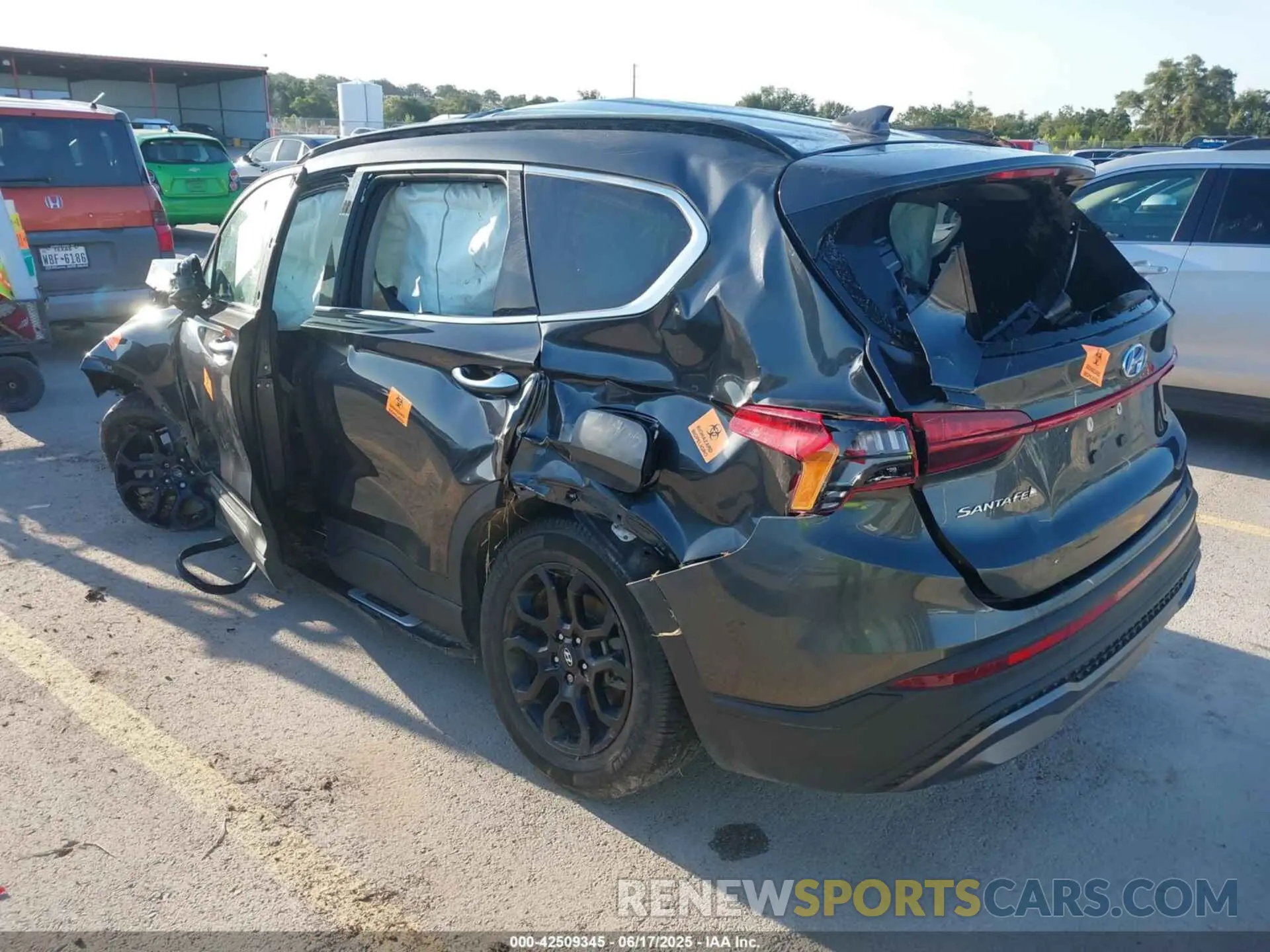 3 Photograph of a damaged car 5NMS64AJXNH437145 HYUNDAI SANTA FE 2022