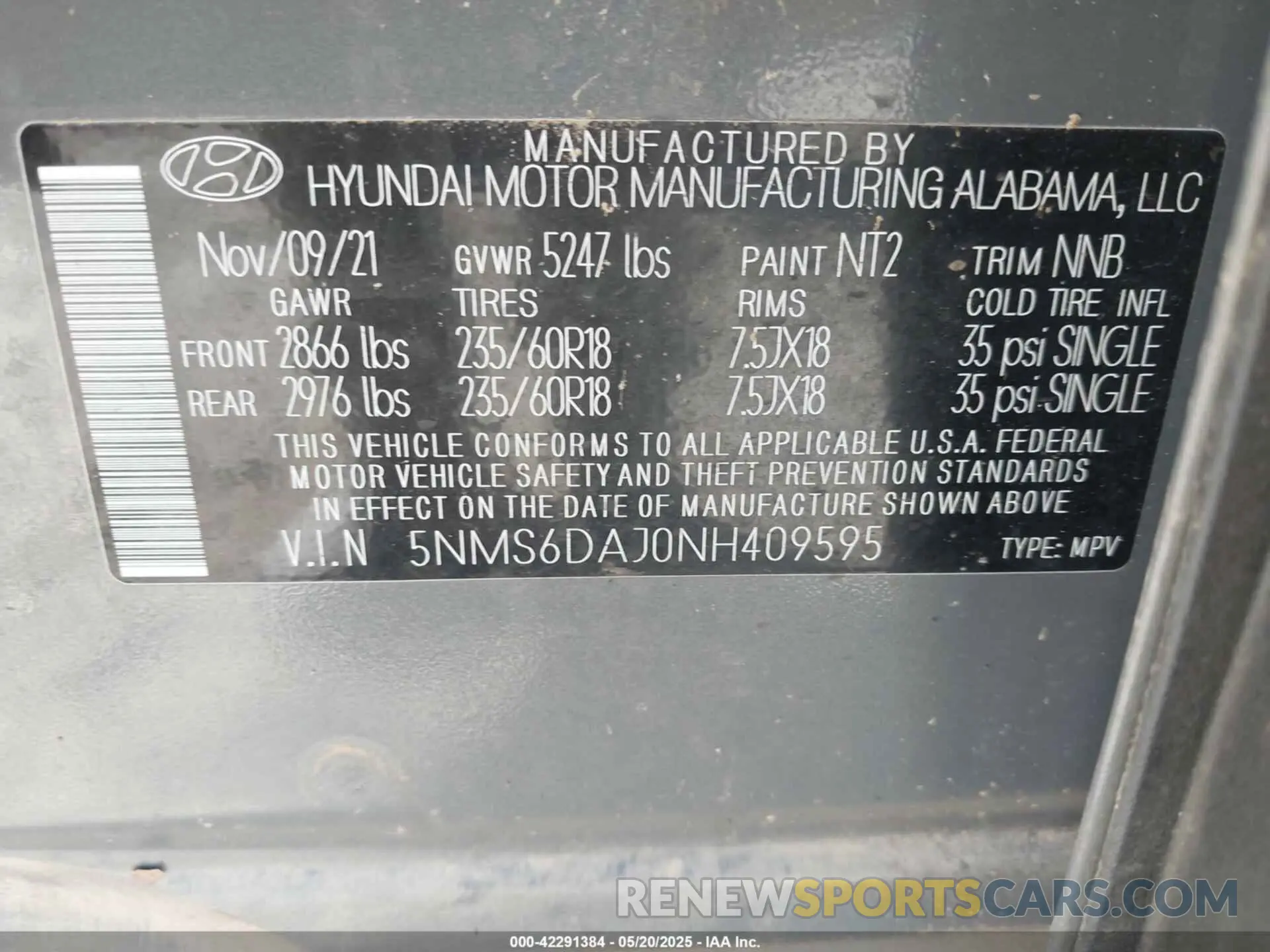 9 Photograph of a damaged car 5NMS6DAJ0NH409595 HYUNDAI SANTA FE 2022