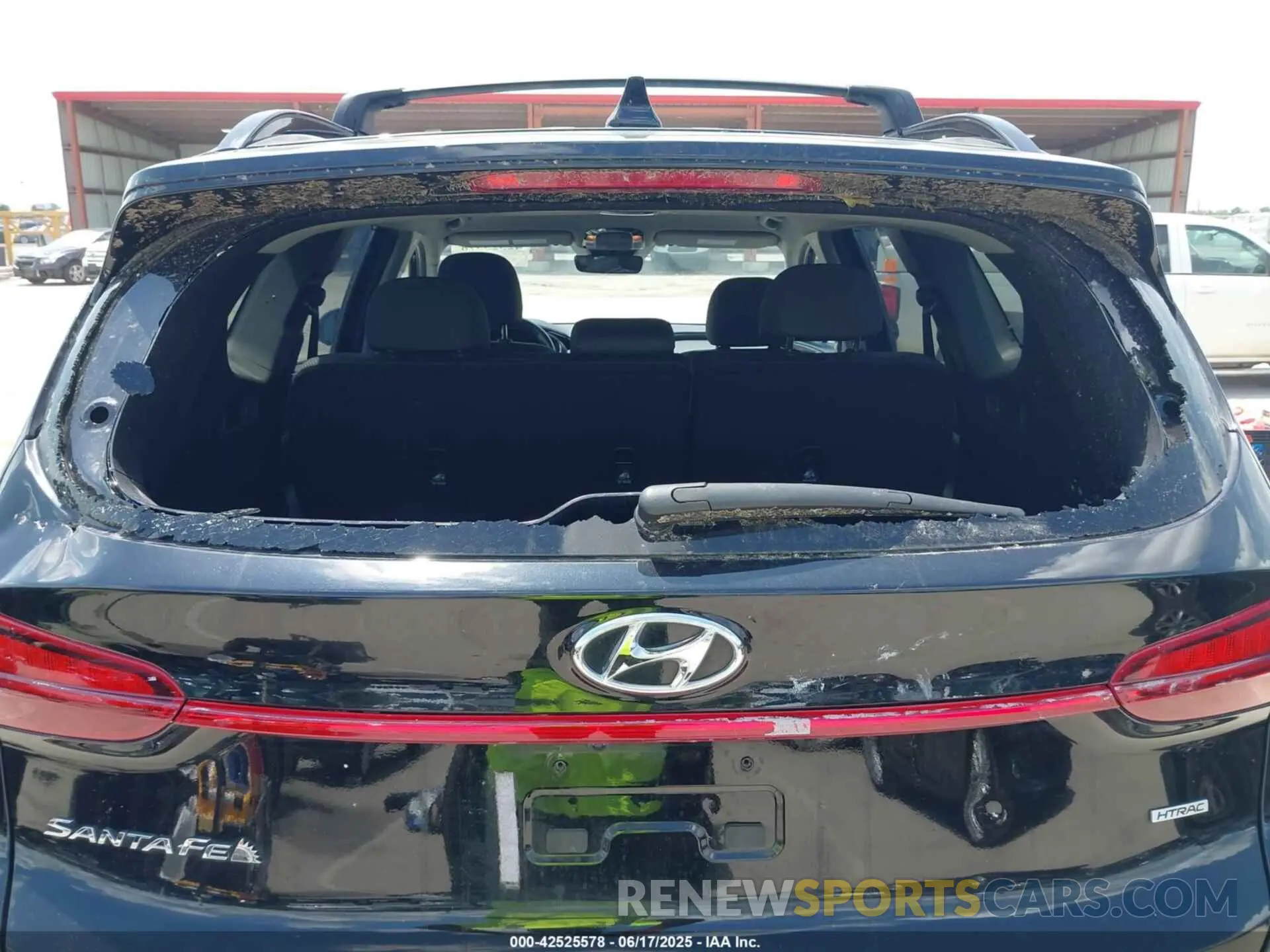 6 Photograph of a damaged car 5NMS6DAJ0NH411847 HYUNDAI SANTA FE 2022