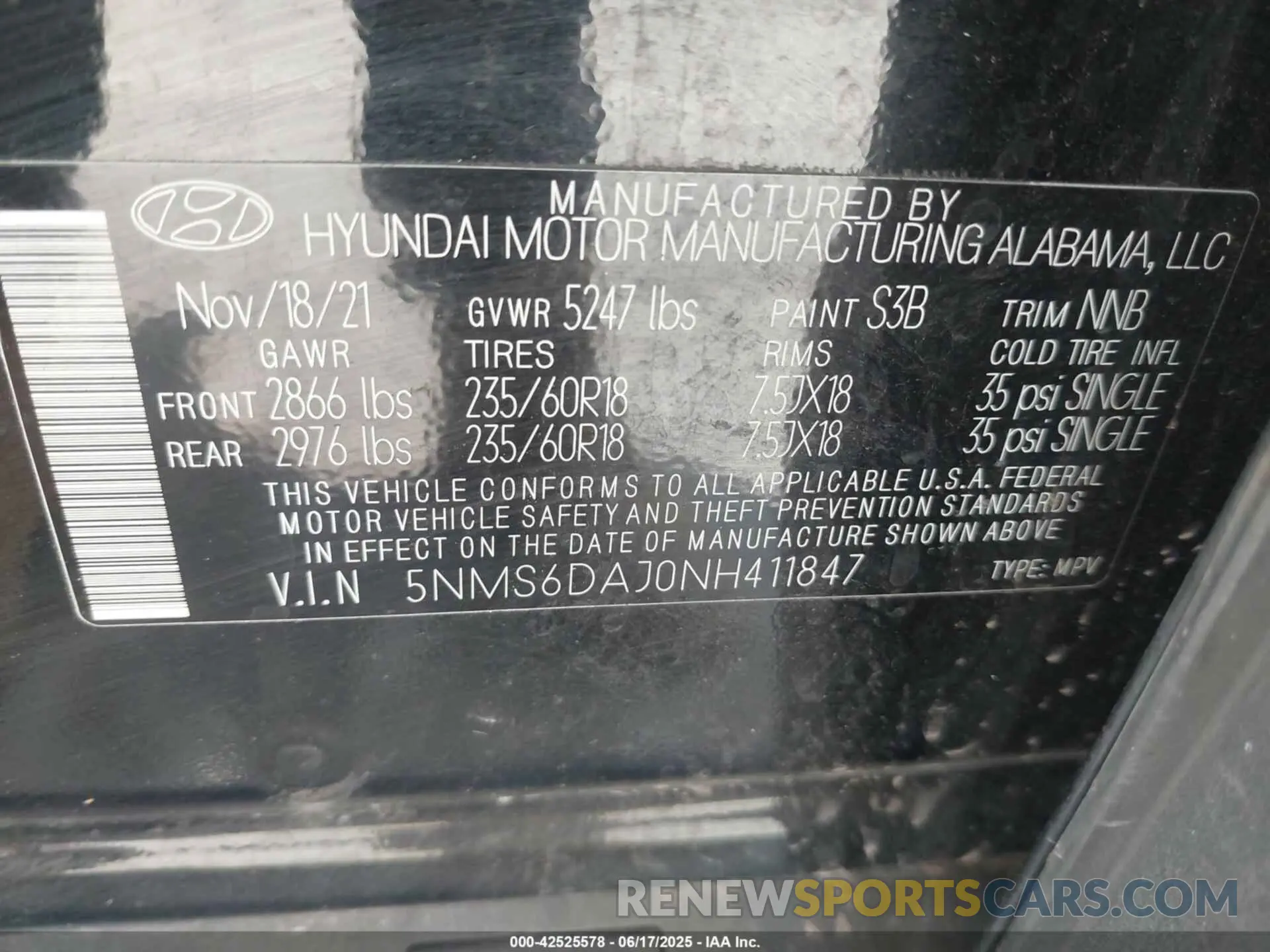 9 Photograph of a damaged car 5NMS6DAJ0NH411847 HYUNDAI SANTA FE 2022