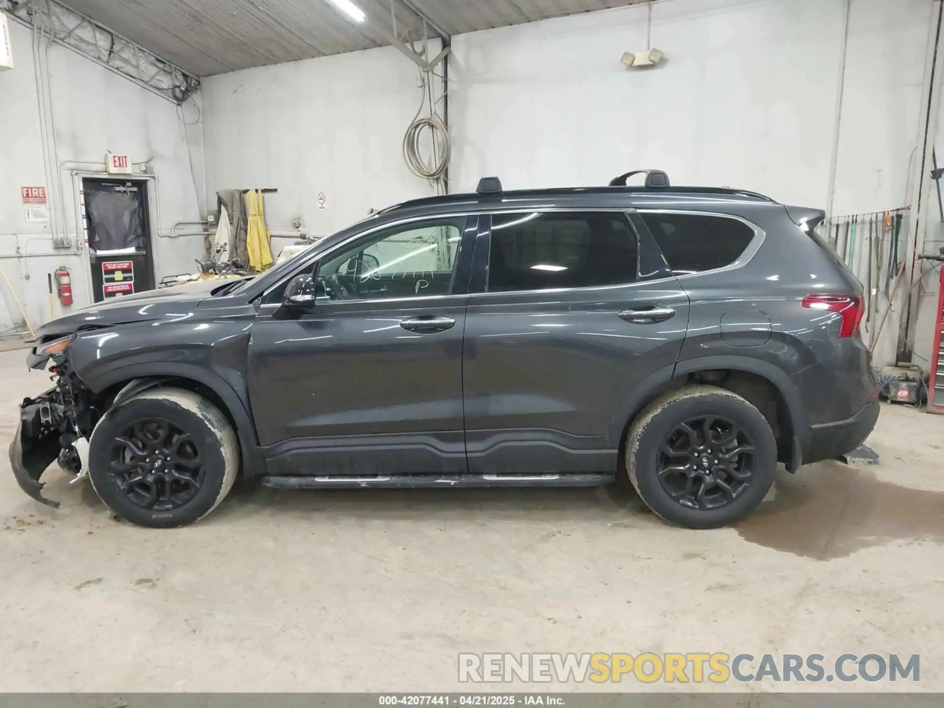 14 Photograph of a damaged car 5NMS6DAJ0NH429331 HYUNDAI SANTA FE 2022