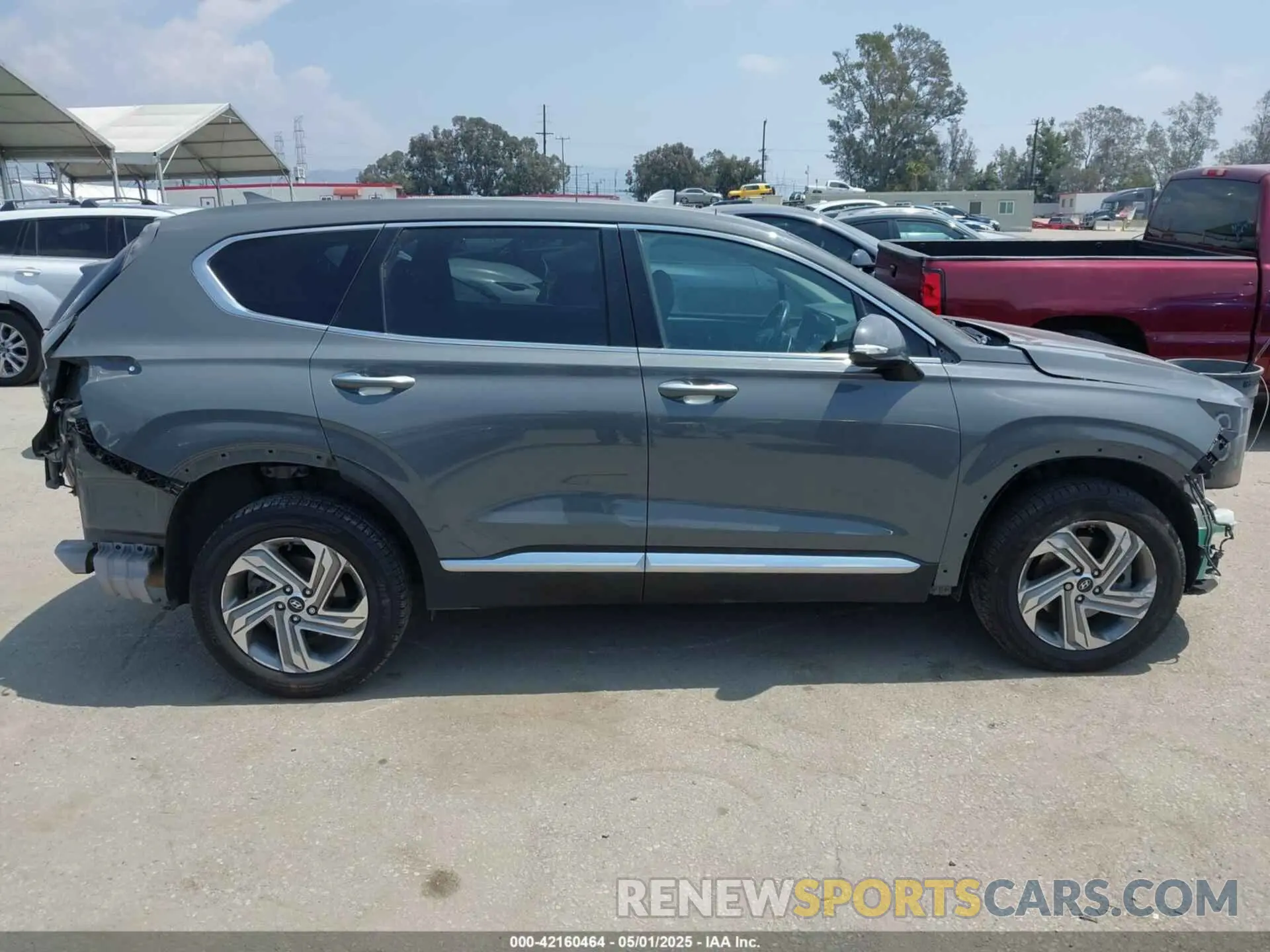 14 Photograph of a damaged car 5NMS6DAJ2NH381668 HYUNDAI SANTA FE 2022