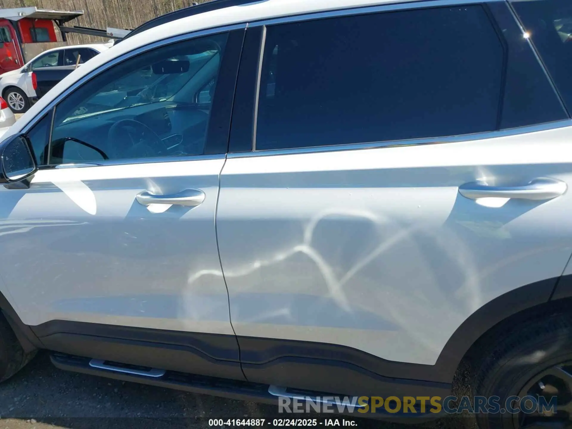 14 Photograph of a damaged car 5NMS6DAJ2NH407833 HYUNDAI SANTA FE 2022