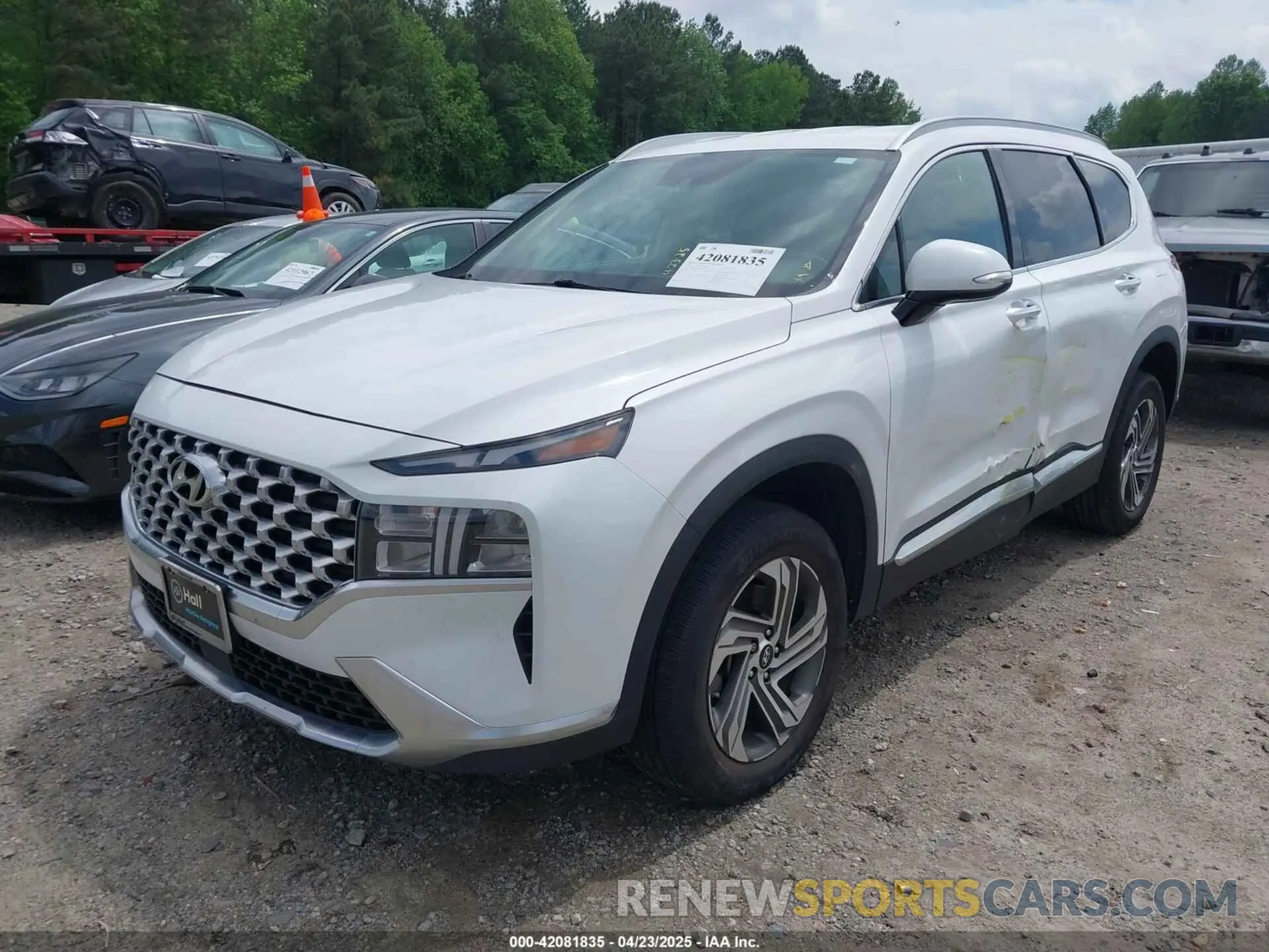 2 Photograph of a damaged car 5NMS6DAJ4NH421815 HYUNDAI SANTA FE 2022