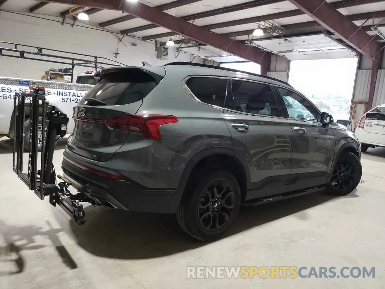 3 Photograph of a damaged car 5NMS6DAJ8NH439833 HYUNDAI SANTA FE 2022