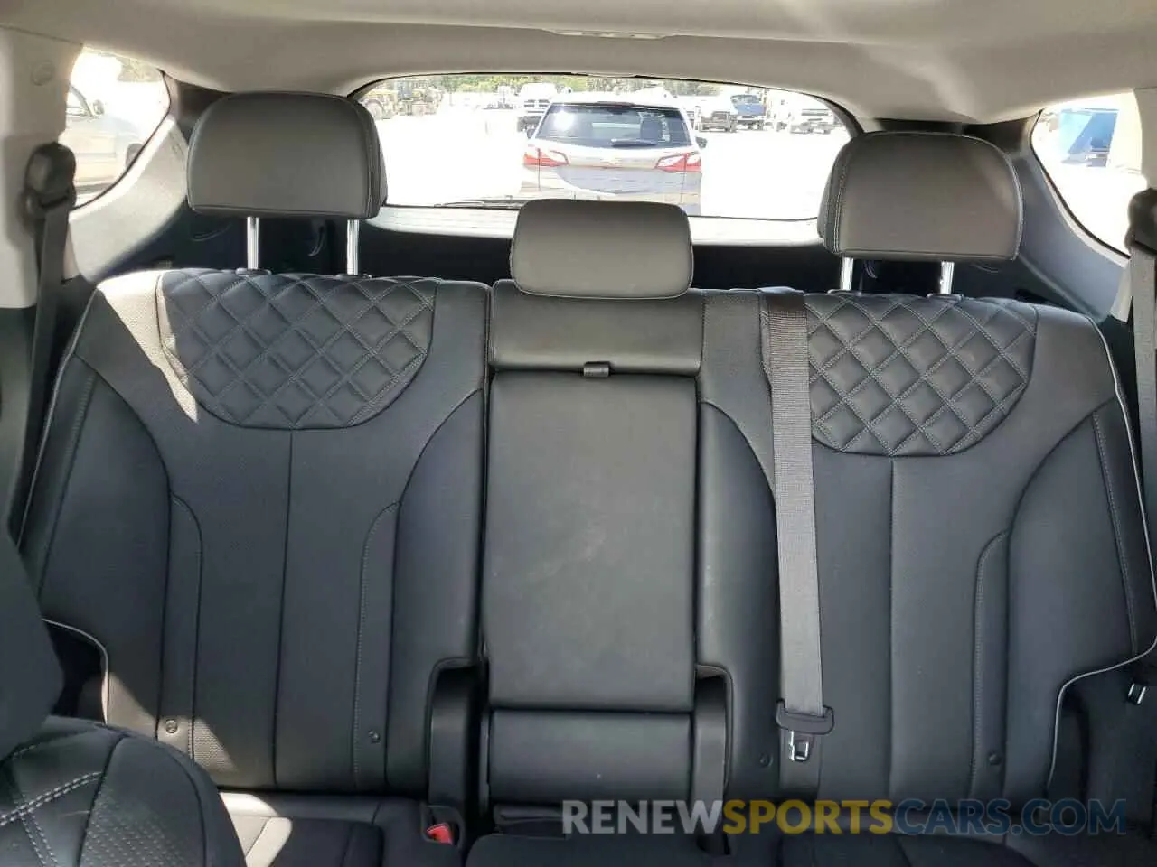 10 Photograph of a damaged car KM8S5DA16NU043598 HYUNDAI SANTA FE 2022