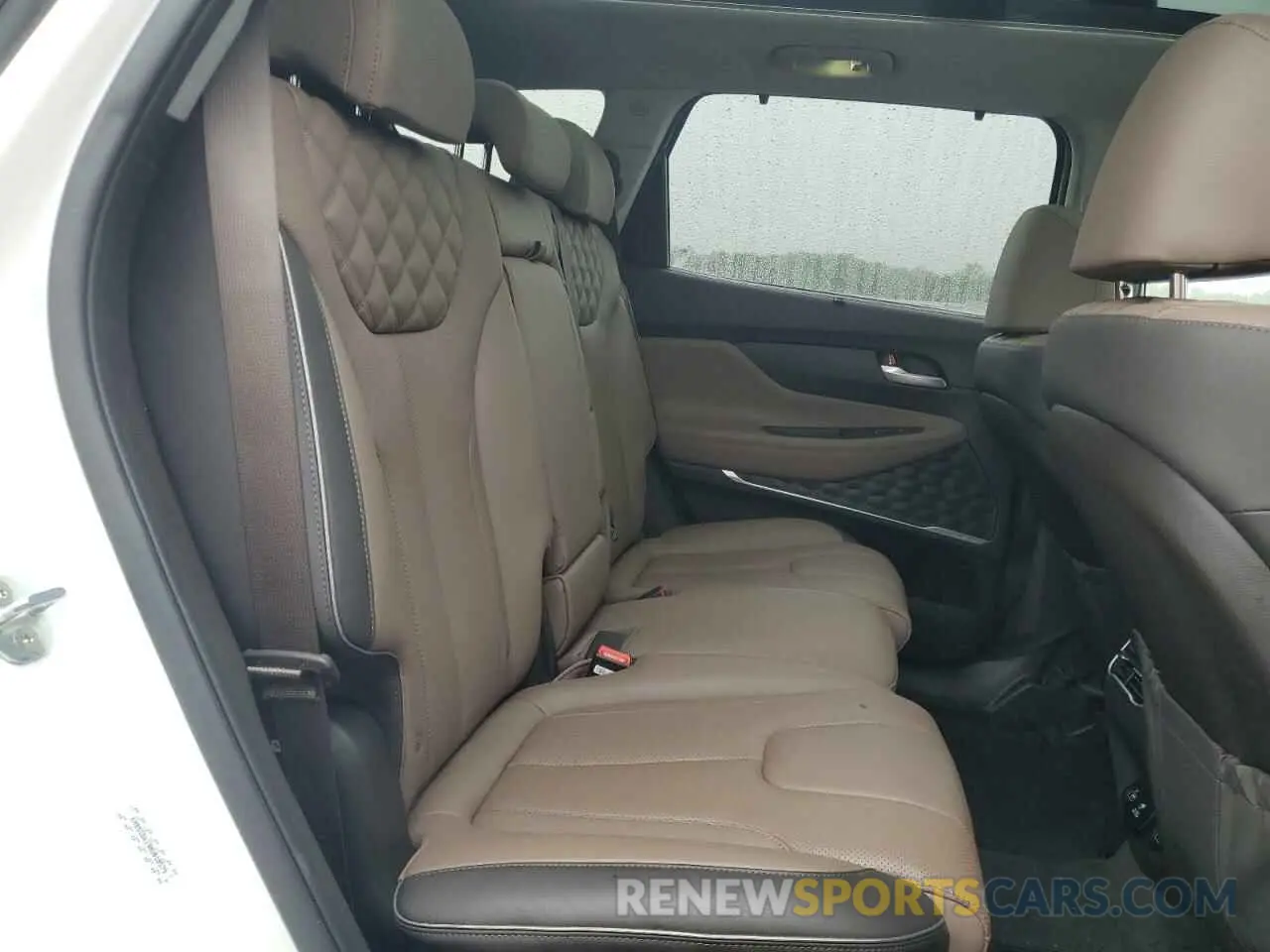 11 Photograph of a damaged car KM8S5DA19NU018579 HYUNDAI SANTA FE 2022