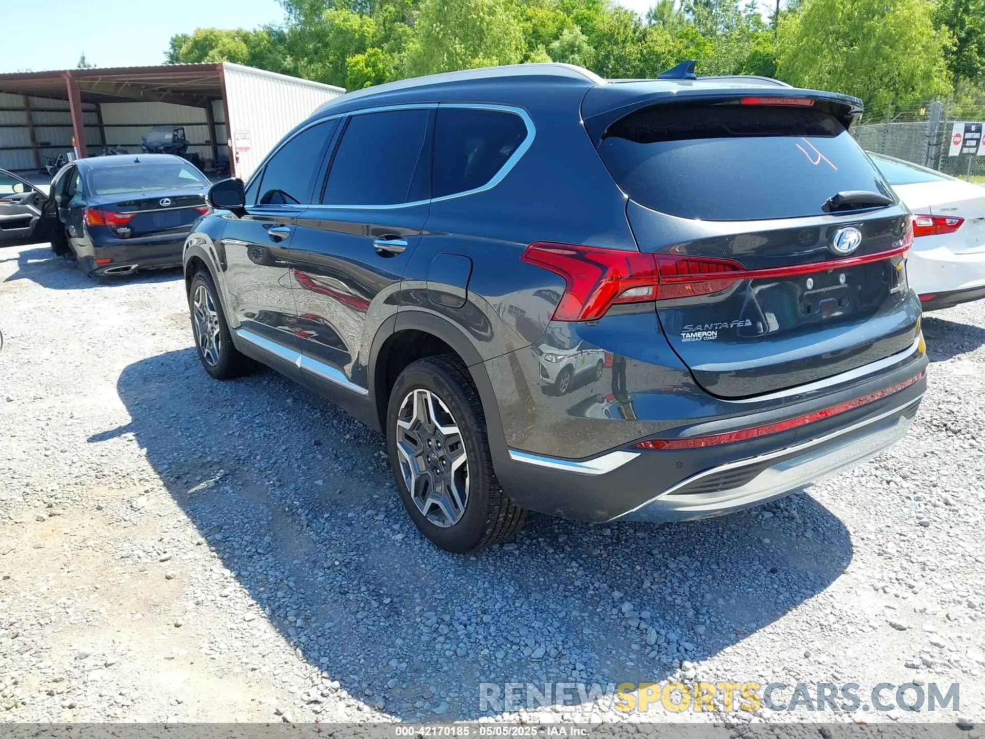 3 Photograph of a damaged car 5NM53DA10PH011203 HYUNDAI SANTA FE 2023