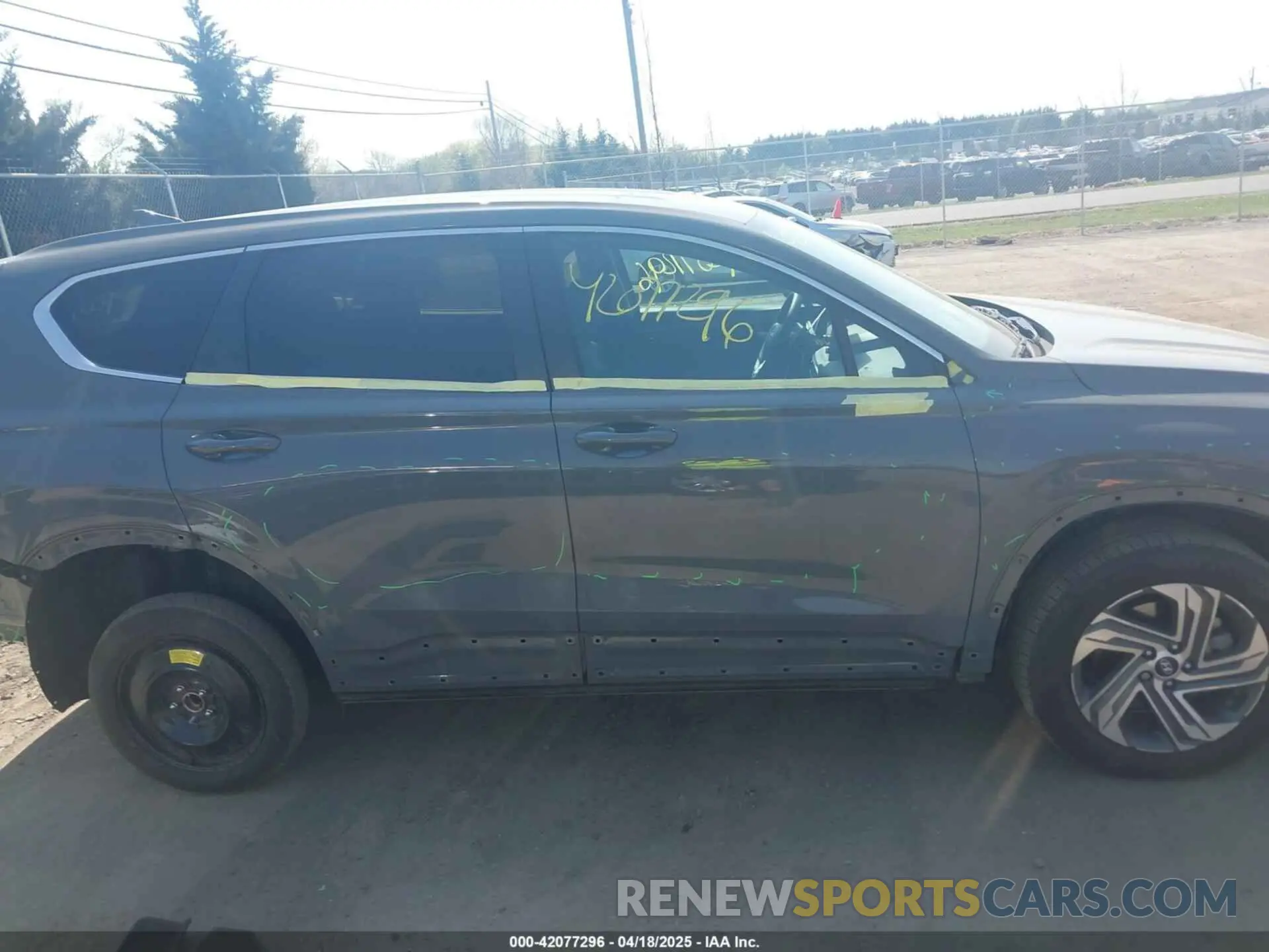 13 Photograph of a damaged car 5NMS14AJ0PH631782 HYUNDAI SANTA FE 2023