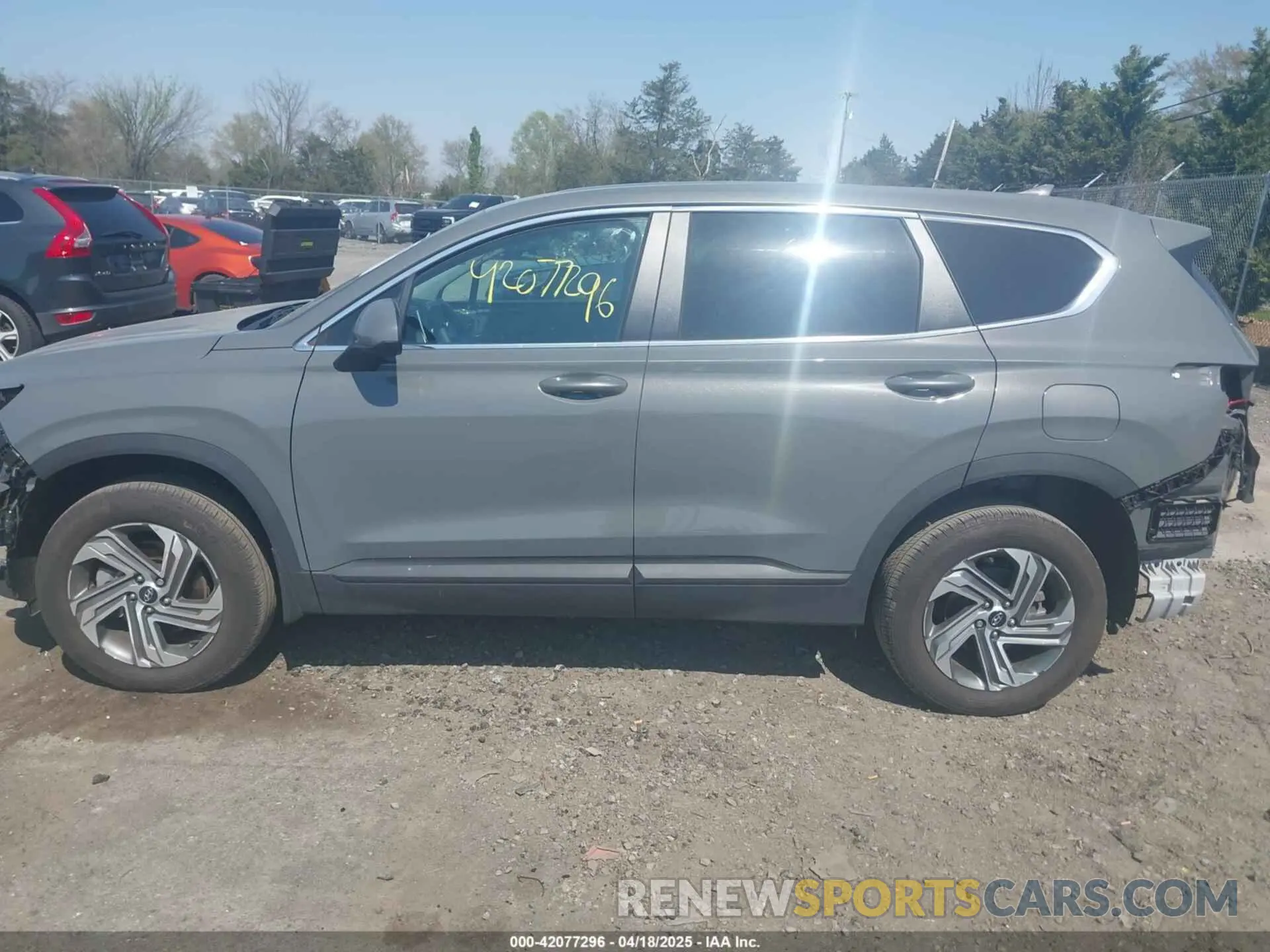 14 Photograph of a damaged car 5NMS14AJ0PH631782 HYUNDAI SANTA FE 2023