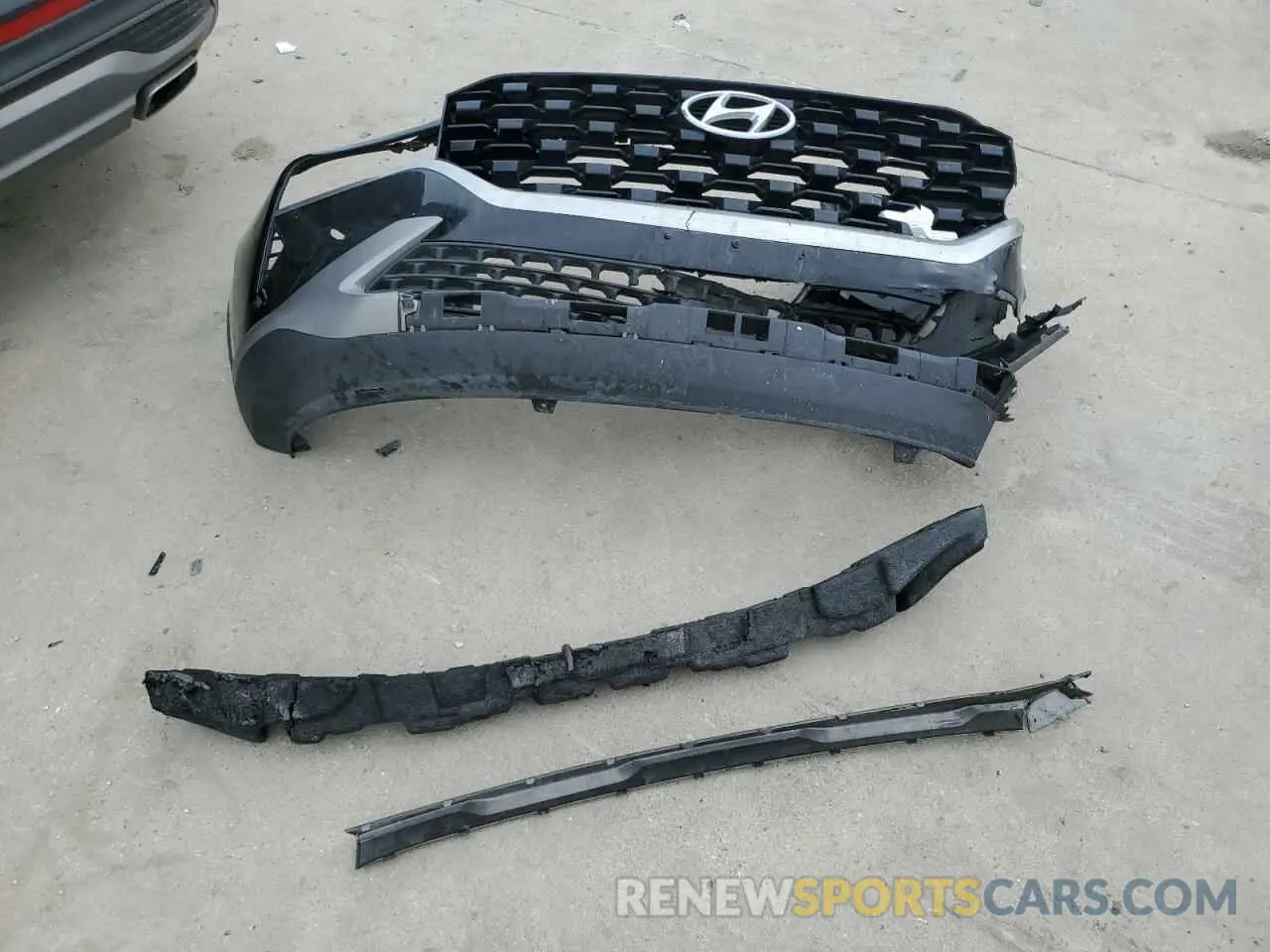 13 Photograph of a damaged car 5NMS14AJ4PH606397 HYUNDAI SANTA FE 2023