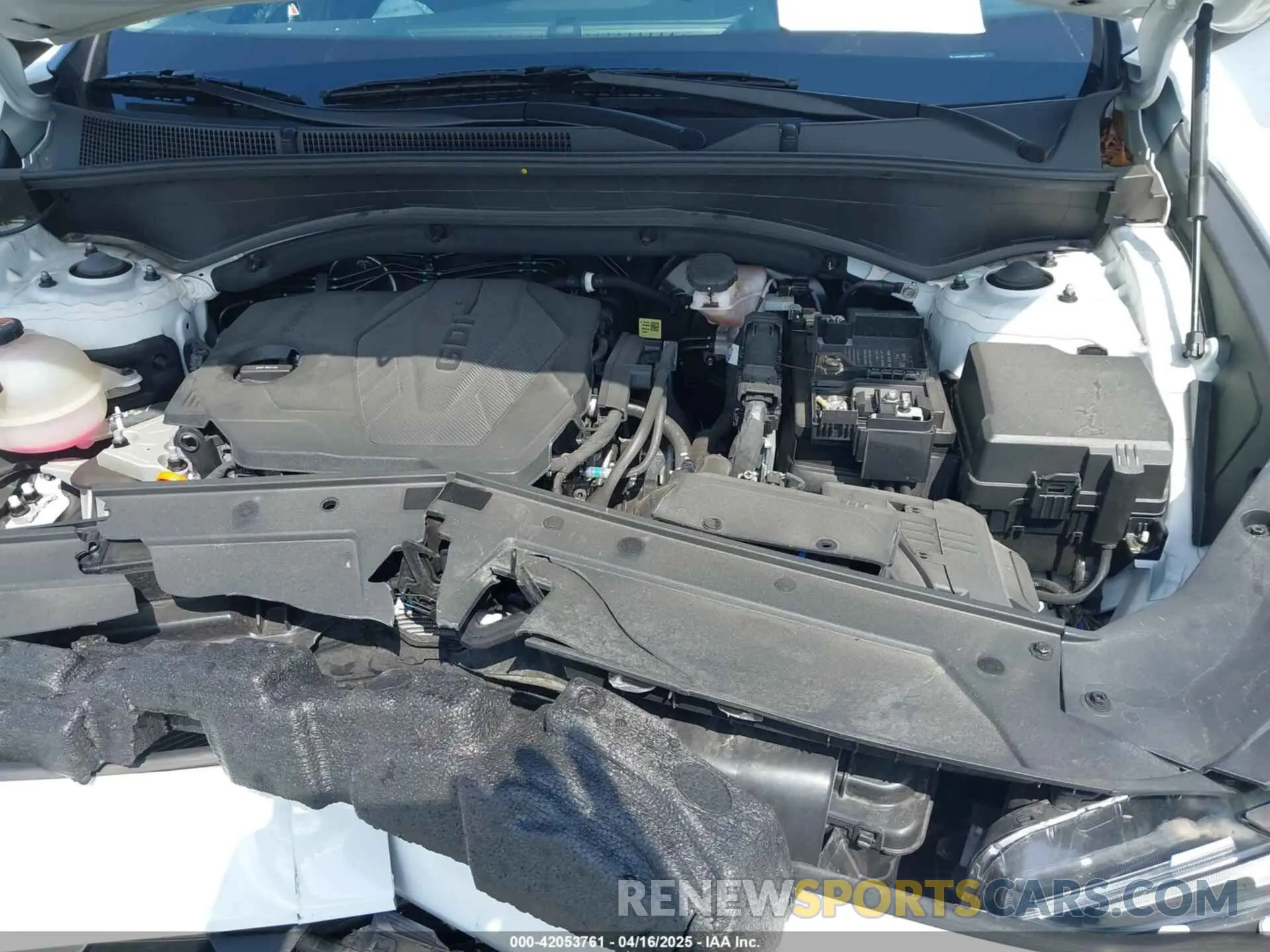 10 Photograph of a damaged car 5NMS14AJ6PH631267 HYUNDAI SANTA FE 2023