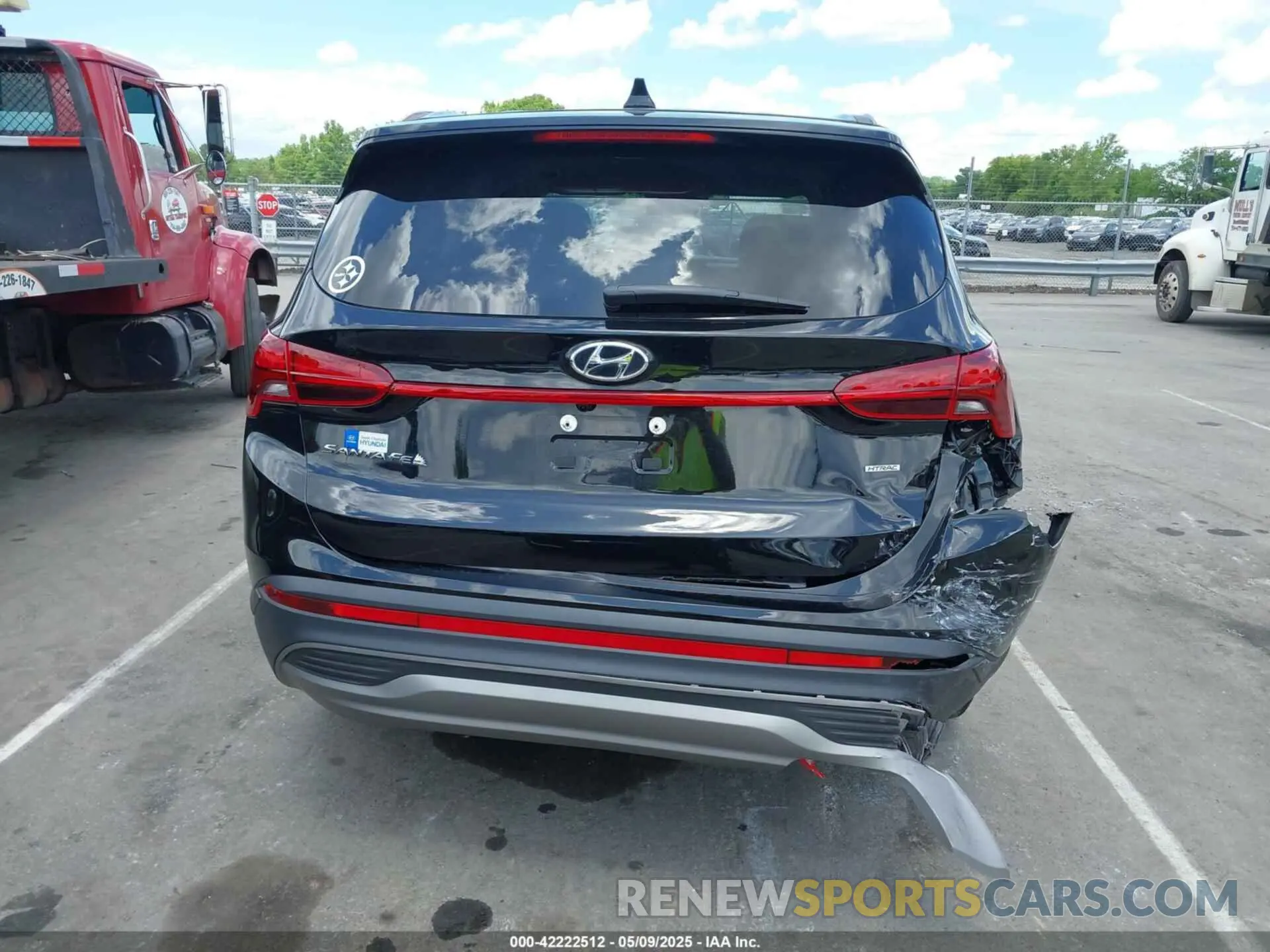 16 Photograph of a damaged car 5NMS1DAJ0PH600595 HYUNDAI SANTA FE 2023
