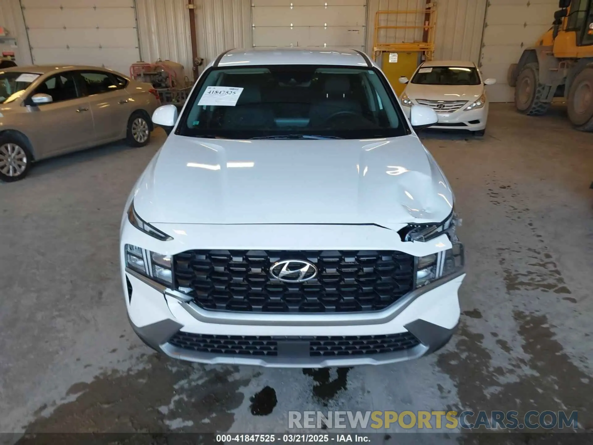 12 Photograph of a damaged car 5NMS1DAJ1PH617129 HYUNDAI SANTA FE 2023