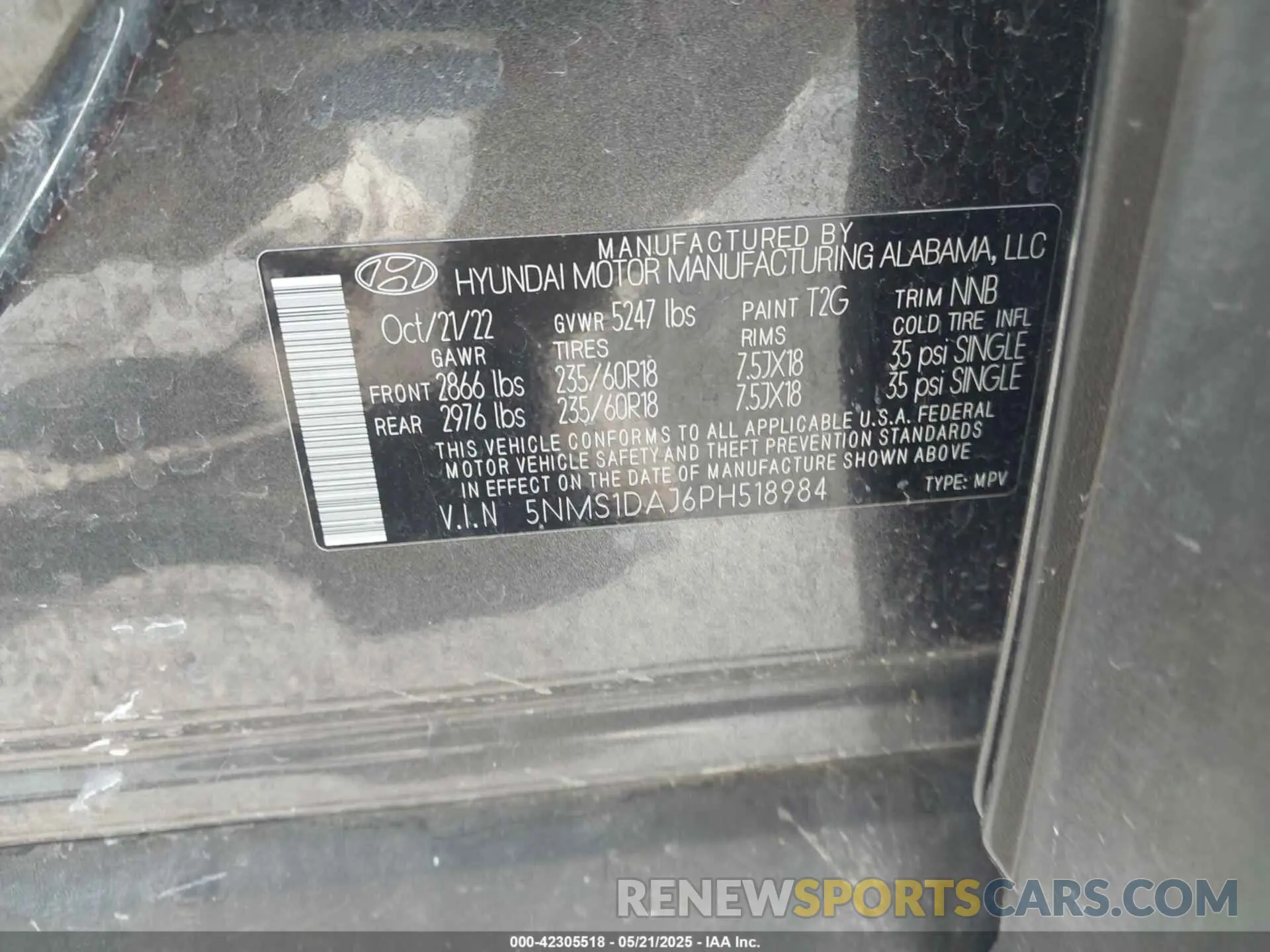 9 Photograph of a damaged car 5NMS1DAJ6PH518984 HYUNDAI SANTA FE 2023