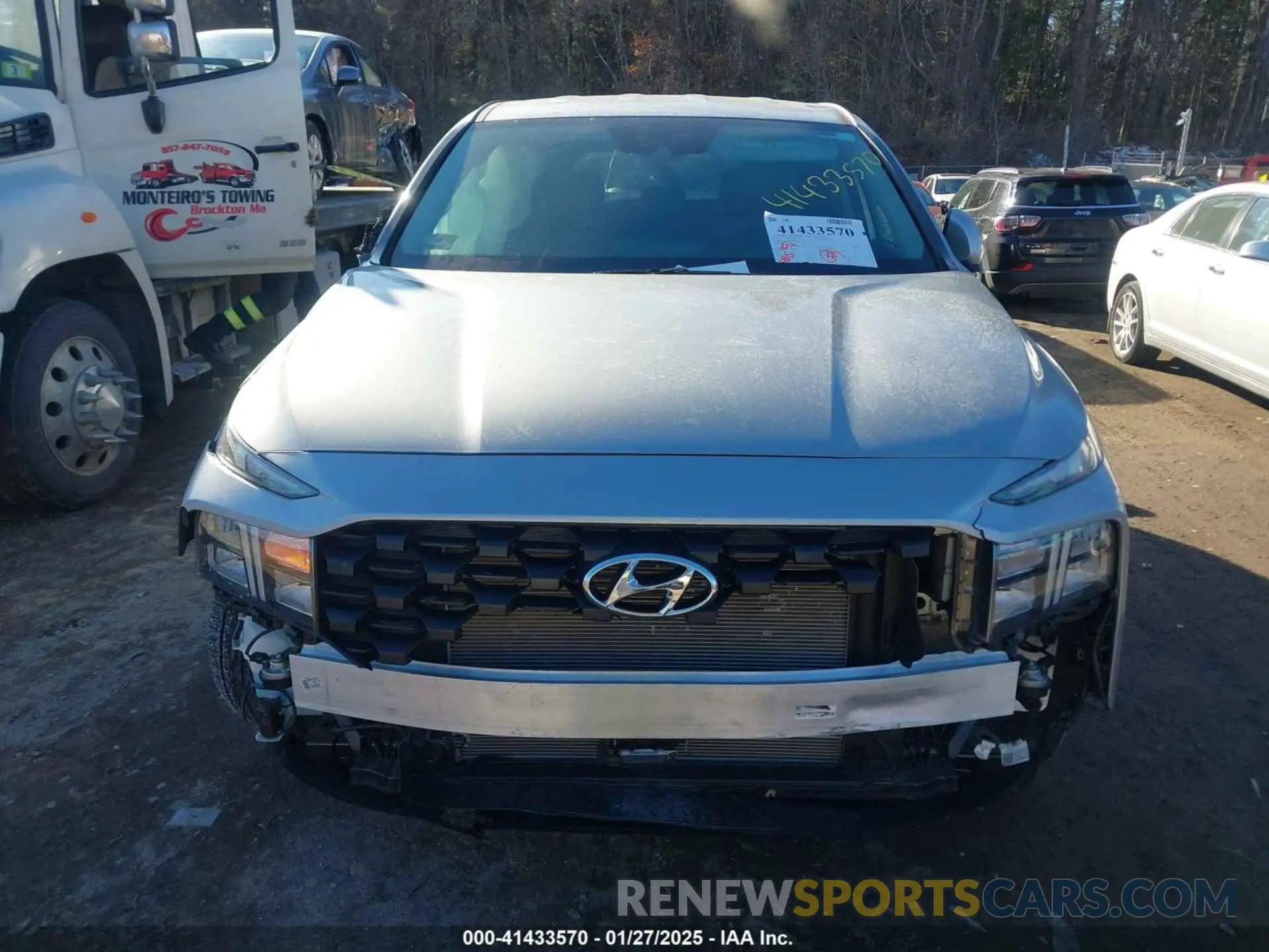 12 Photograph of a damaged car 5NMS1DAJ7PH613845 HYUNDAI SANTA FE 2023