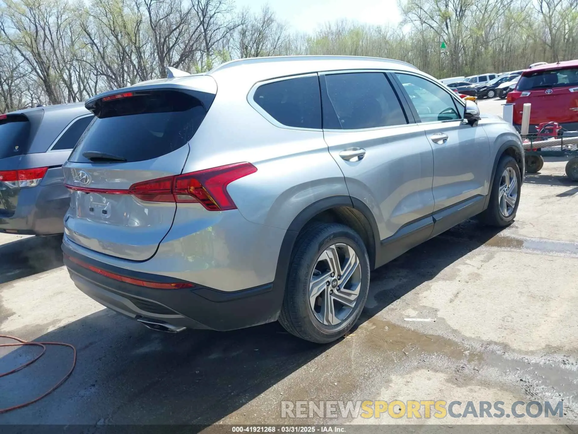 4 Photograph of a damaged car 5NMS24AJ1PH509171 HYUNDAI SANTA FE 2023