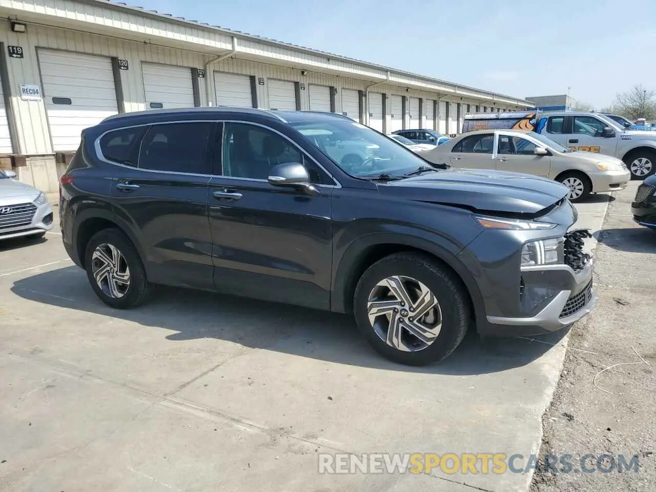 4 Photograph of a damaged car 5NMS24AJ1PH624868 HYUNDAI SANTA FE 2023