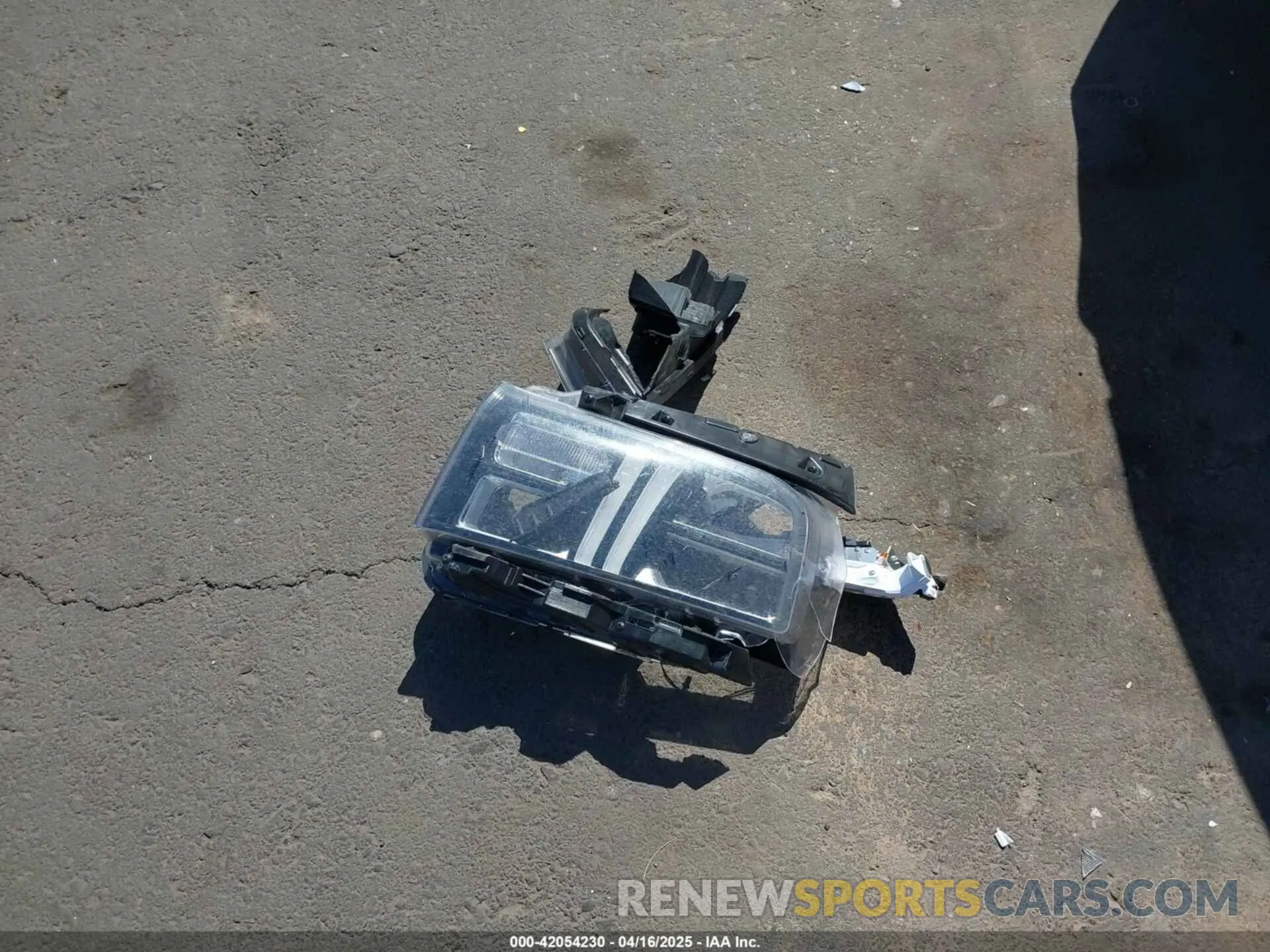 12 Photograph of a damaged car 5NMS24AJ2PH652243 HYUNDAI SANTA FE 2023