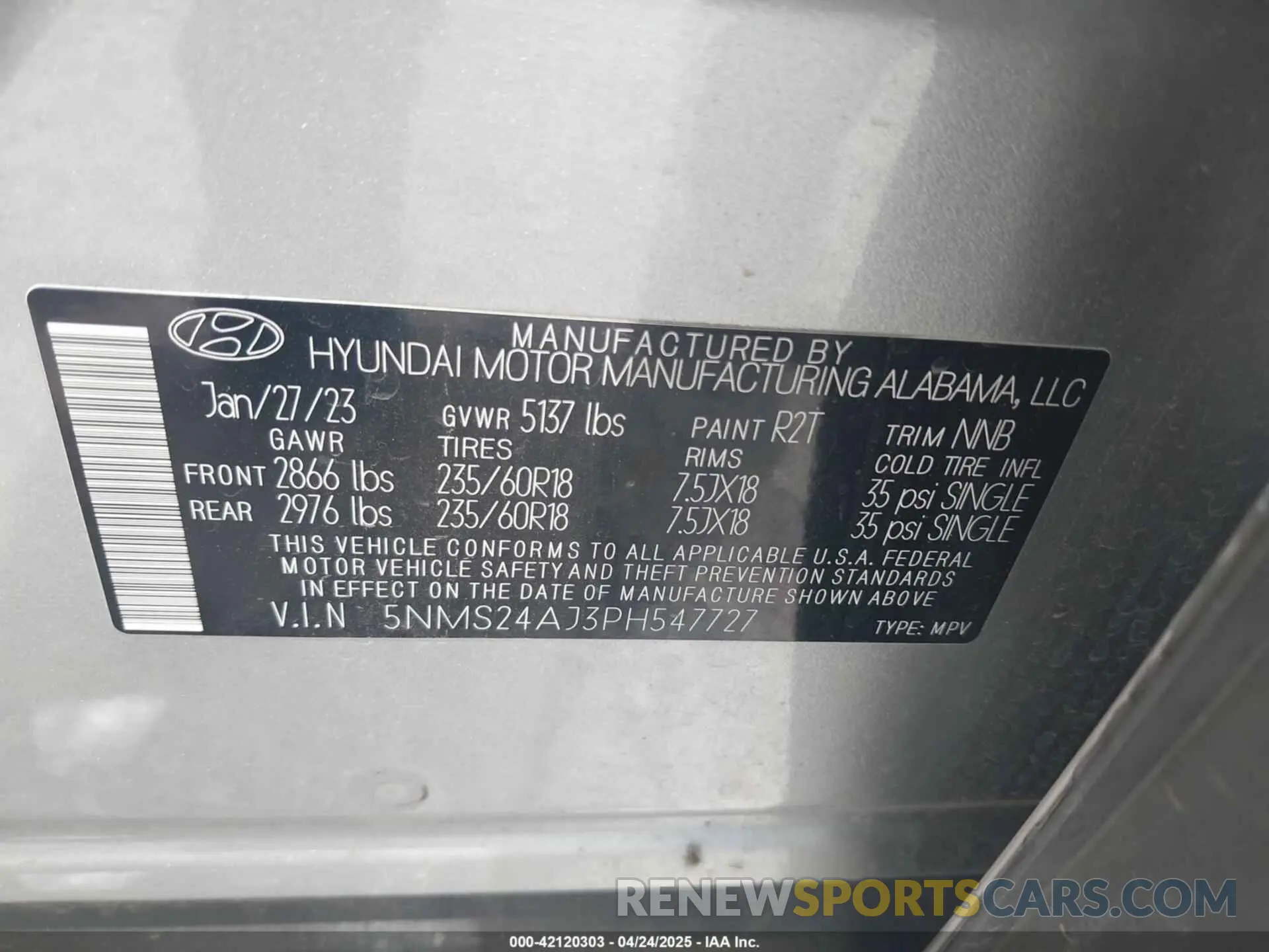 9 Photograph of a damaged car 5NMS24AJ3PH547727 HYUNDAI SANTA FE 2023