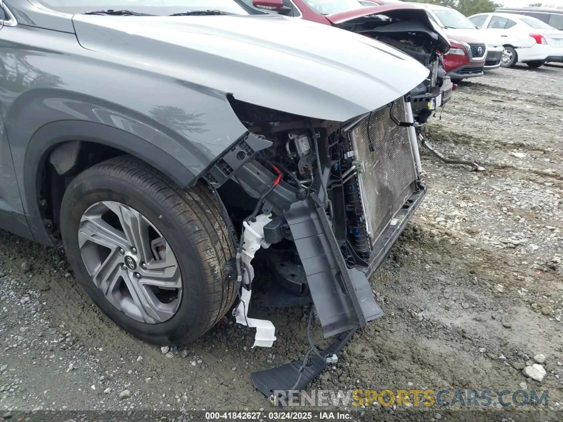 17 Photograph of a damaged car 5NMS24AJ5PH484310 HYUNDAI SANTA FE 2023