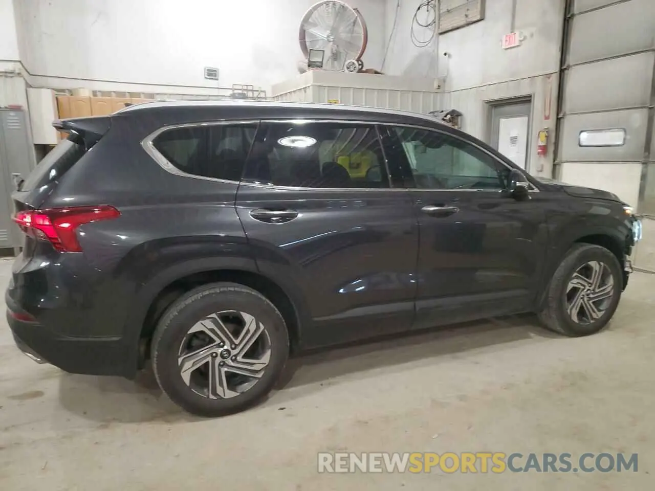 3 Photograph of a damaged car 5NMS24AJ5PH597092 HYUNDAI SANTA FE 2023