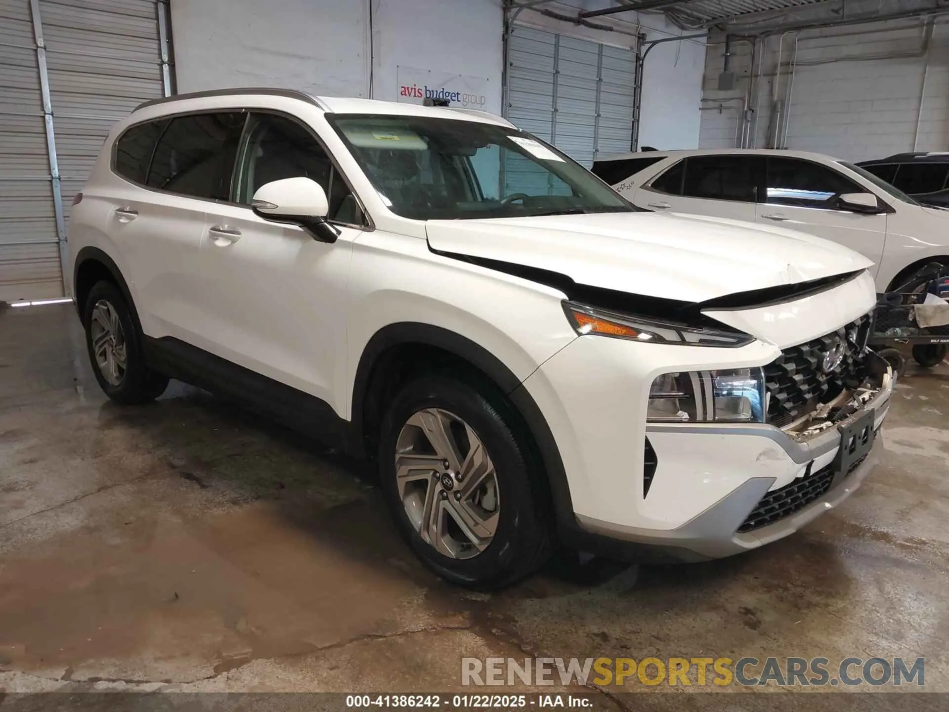 1 Photograph of a damaged car 5NMS24AJ6PH550699 HYUNDAI SANTA FE 2023