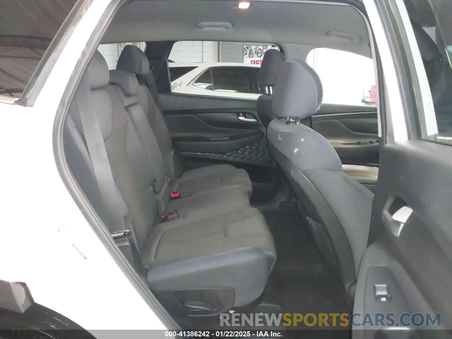 8 Photograph of a damaged car 5NMS24AJ6PH550699 HYUNDAI SANTA FE 2023