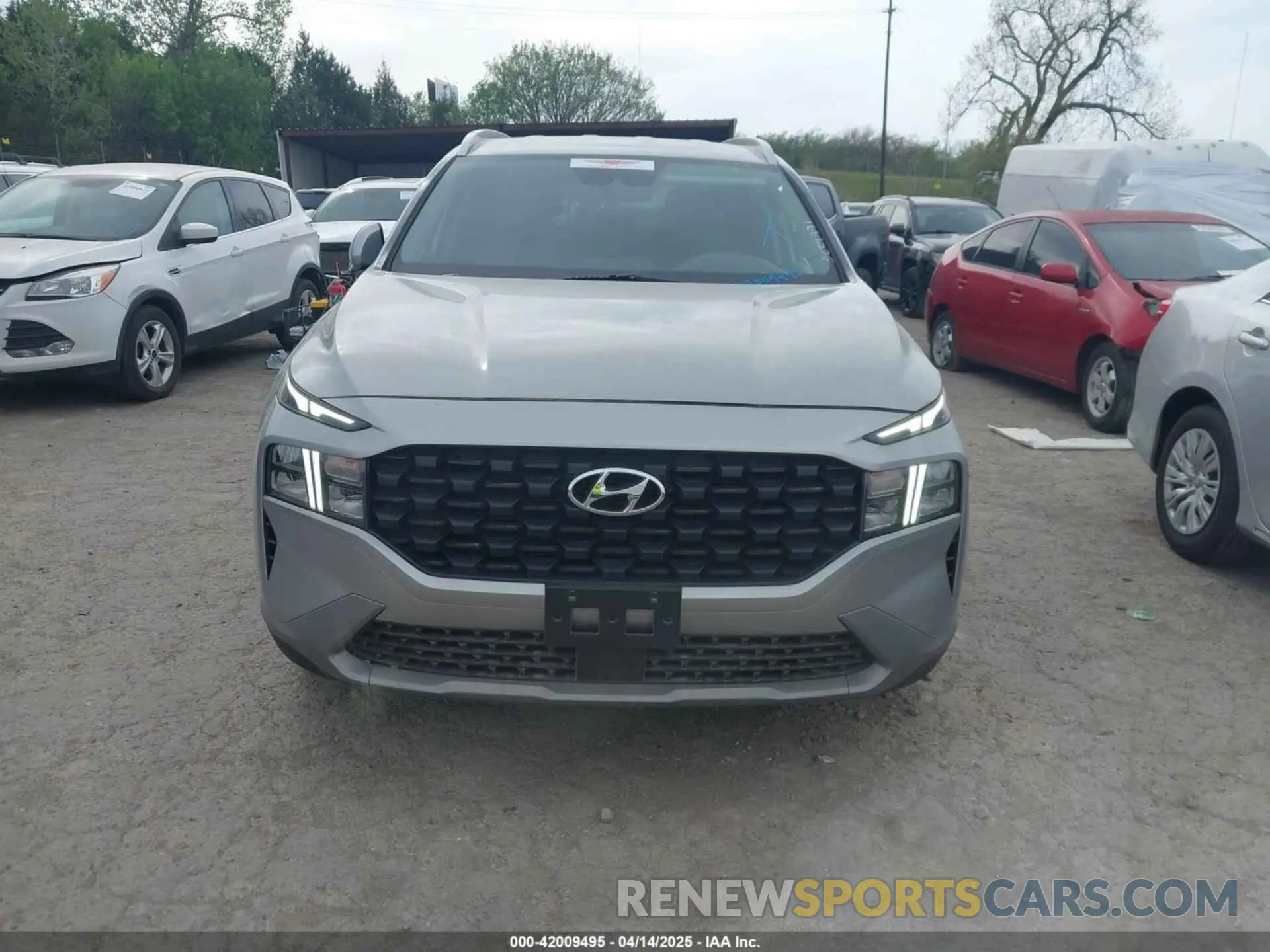 12 Photograph of a damaged car 5NMS24AJ9PH563804 HYUNDAI SANTA FE 2023