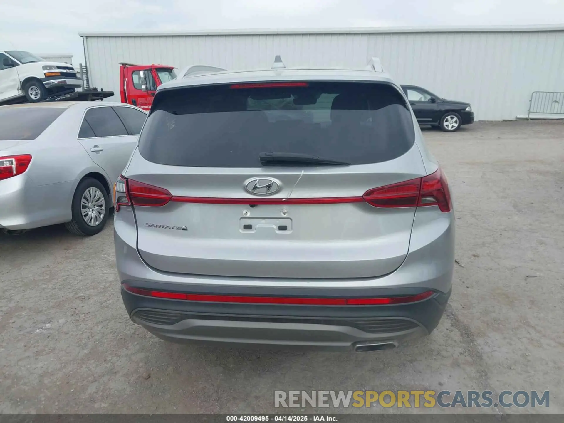 16 Photograph of a damaged car 5NMS24AJ9PH563804 HYUNDAI SANTA FE 2023