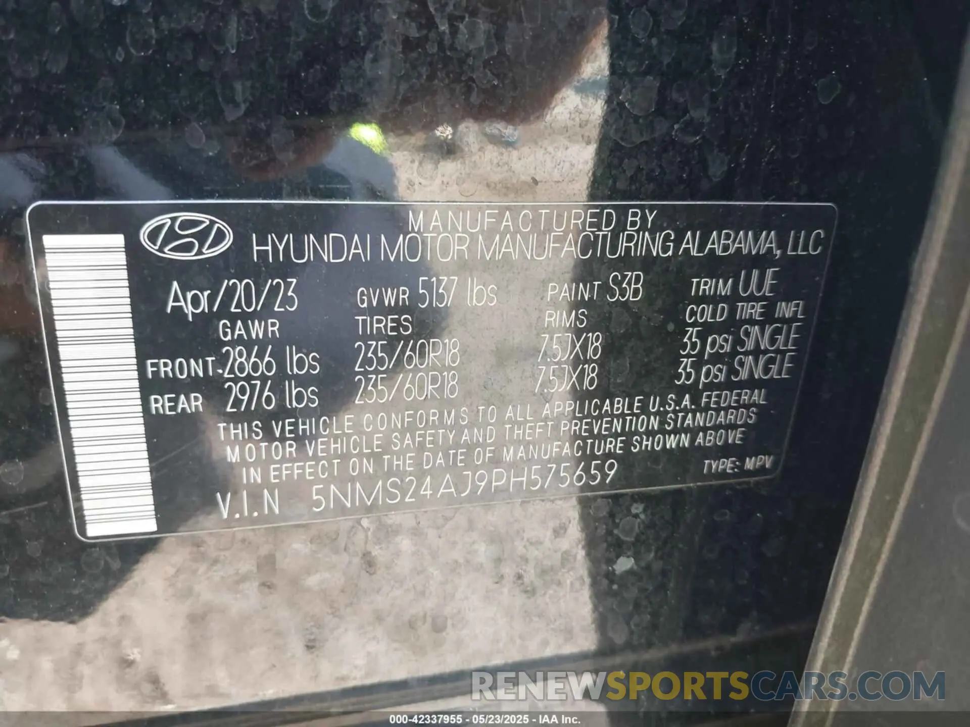 9 Photograph of a damaged car 5NMS24AJ9PH575659 HYUNDAI SANTA FE 2023