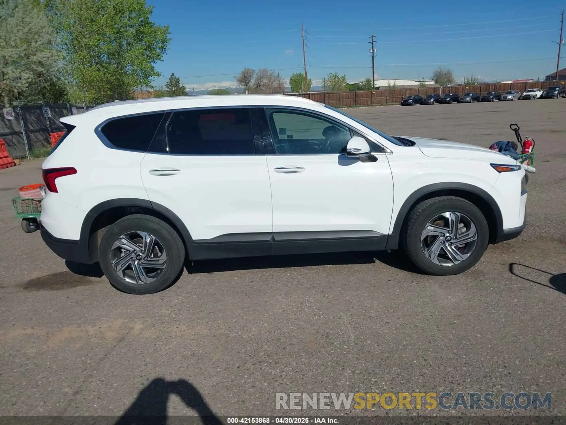 13 Photograph of a damaged car 5NMS24AJXPH562533 HYUNDAI SANTA FE 2023