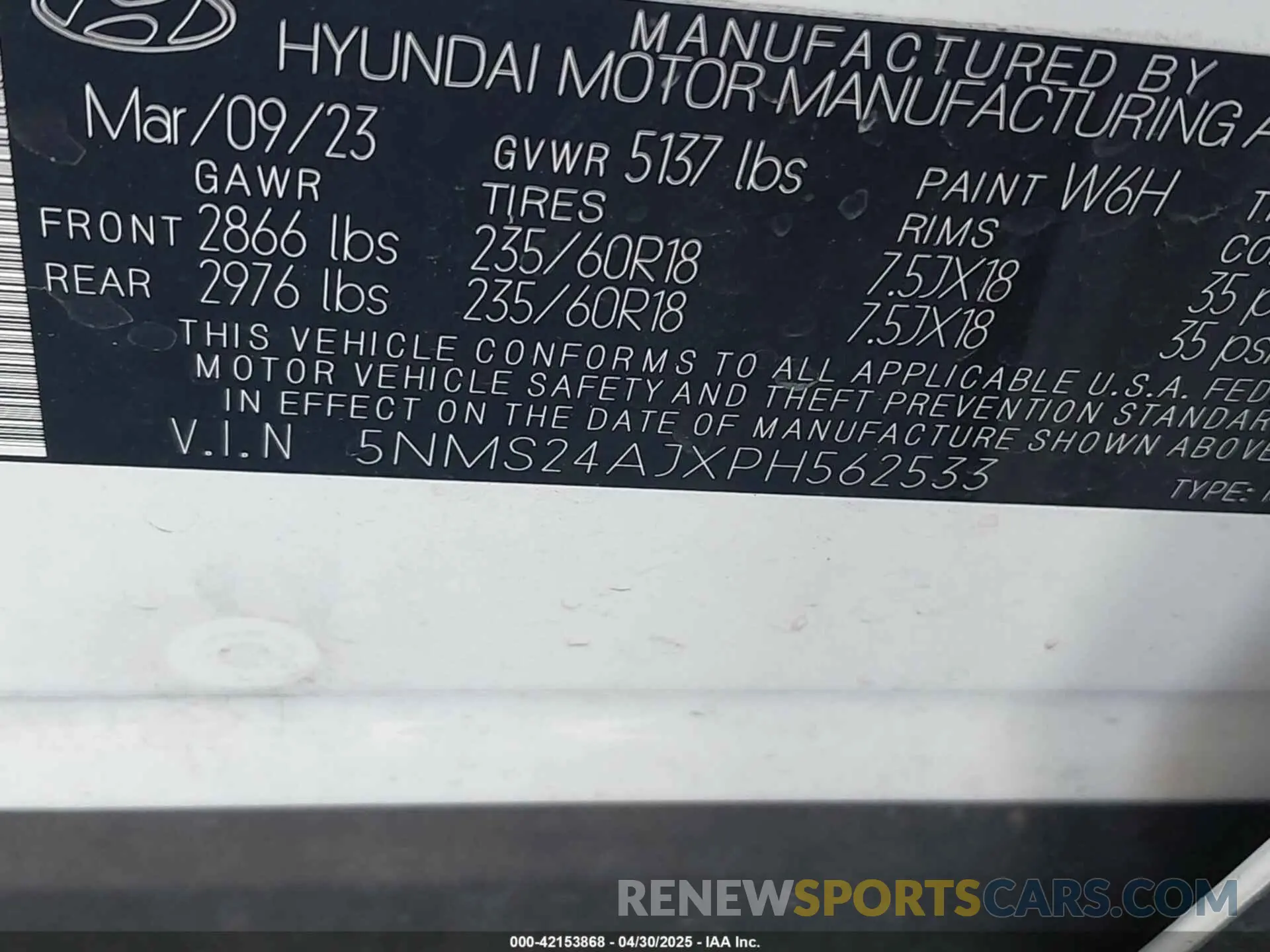 9 Photograph of a damaged car 5NMS24AJXPH562533 HYUNDAI SANTA FE 2023