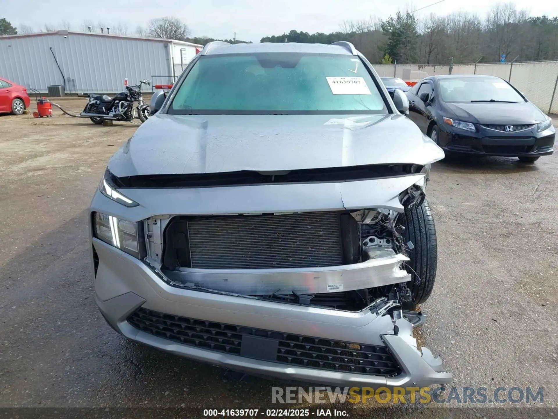 13 Photograph of a damaged car 5NMS24AJXPH583804 HYUNDAI SANTA FE 2023