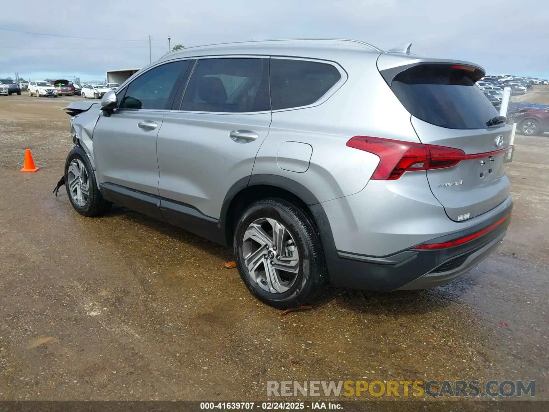 3 Photograph of a damaged car 5NMS24AJXPH583804 HYUNDAI SANTA FE 2023