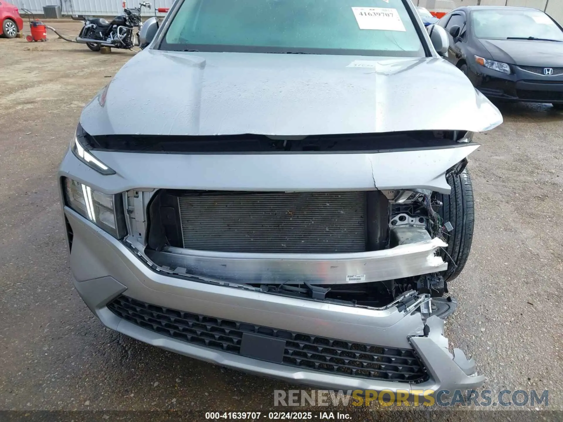 6 Photograph of a damaged car 5NMS24AJXPH583804 HYUNDAI SANTA FE 2023