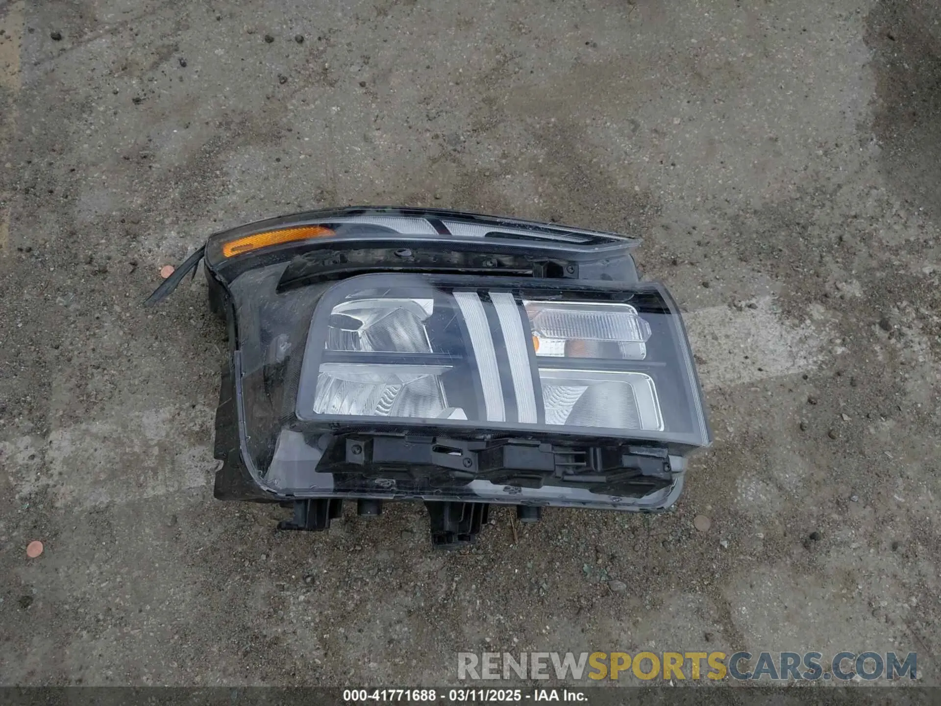 12 Photograph of a damaged car 5NMS24AJXPH638722 HYUNDAI SANTA FE 2023