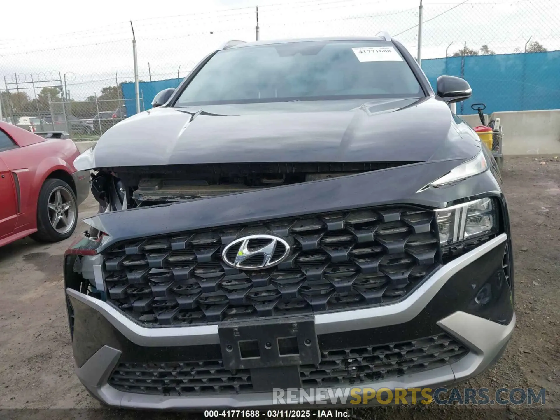 13 Photograph of a damaged car 5NMS24AJXPH638722 HYUNDAI SANTA FE 2023