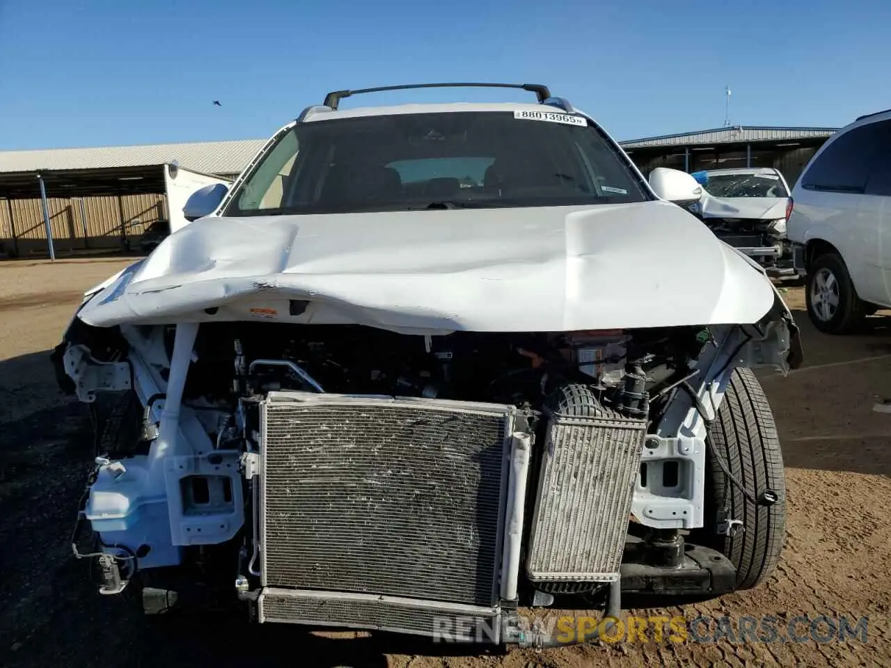 5 Photograph of a damaged car 5NMS2DA10PH019644 HYUNDAI SANTA FE 2023