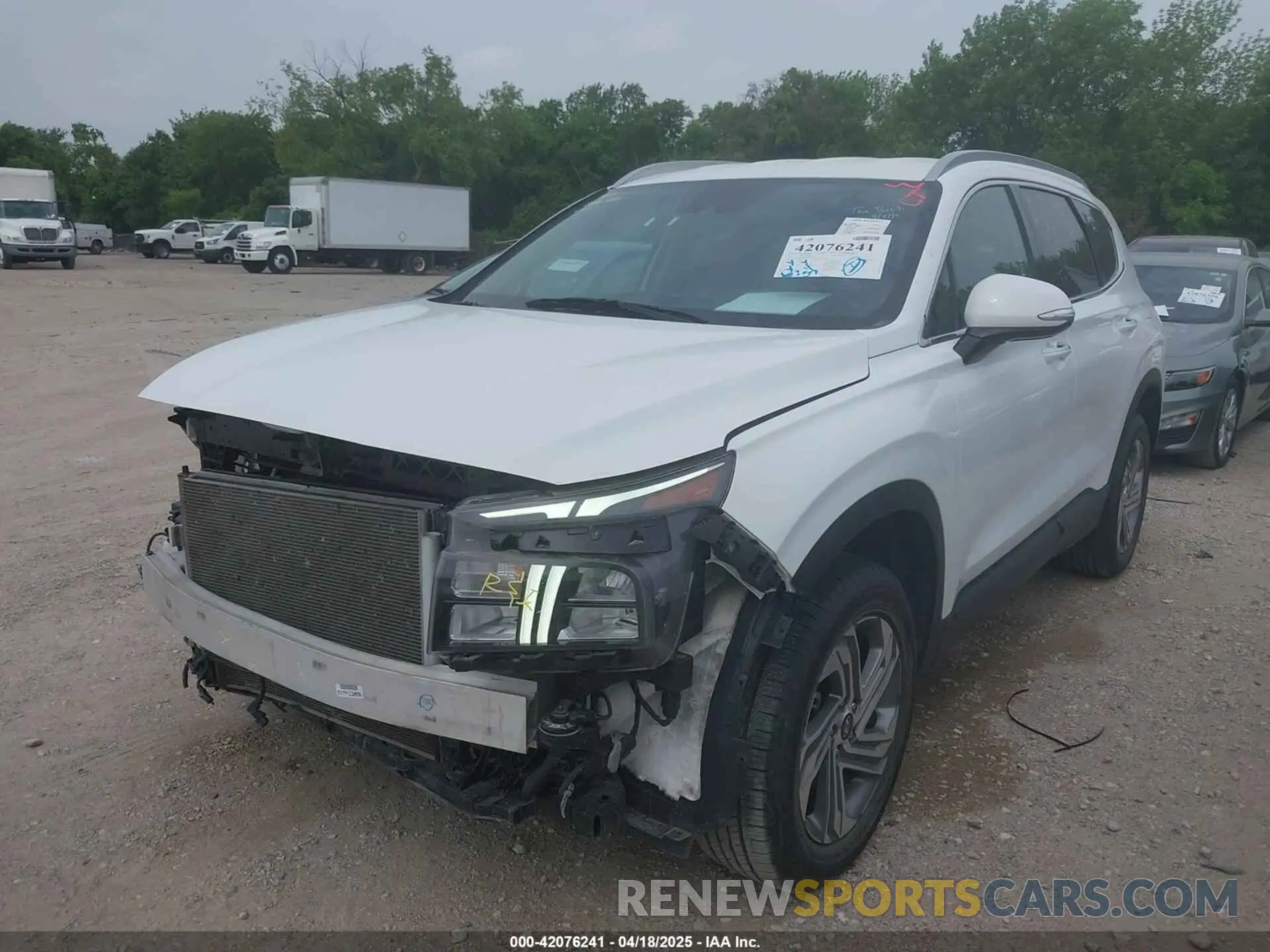 2 Photograph of a damaged car 5NMS2DAJ0PH524289 HYUNDAI SANTA FE 2023