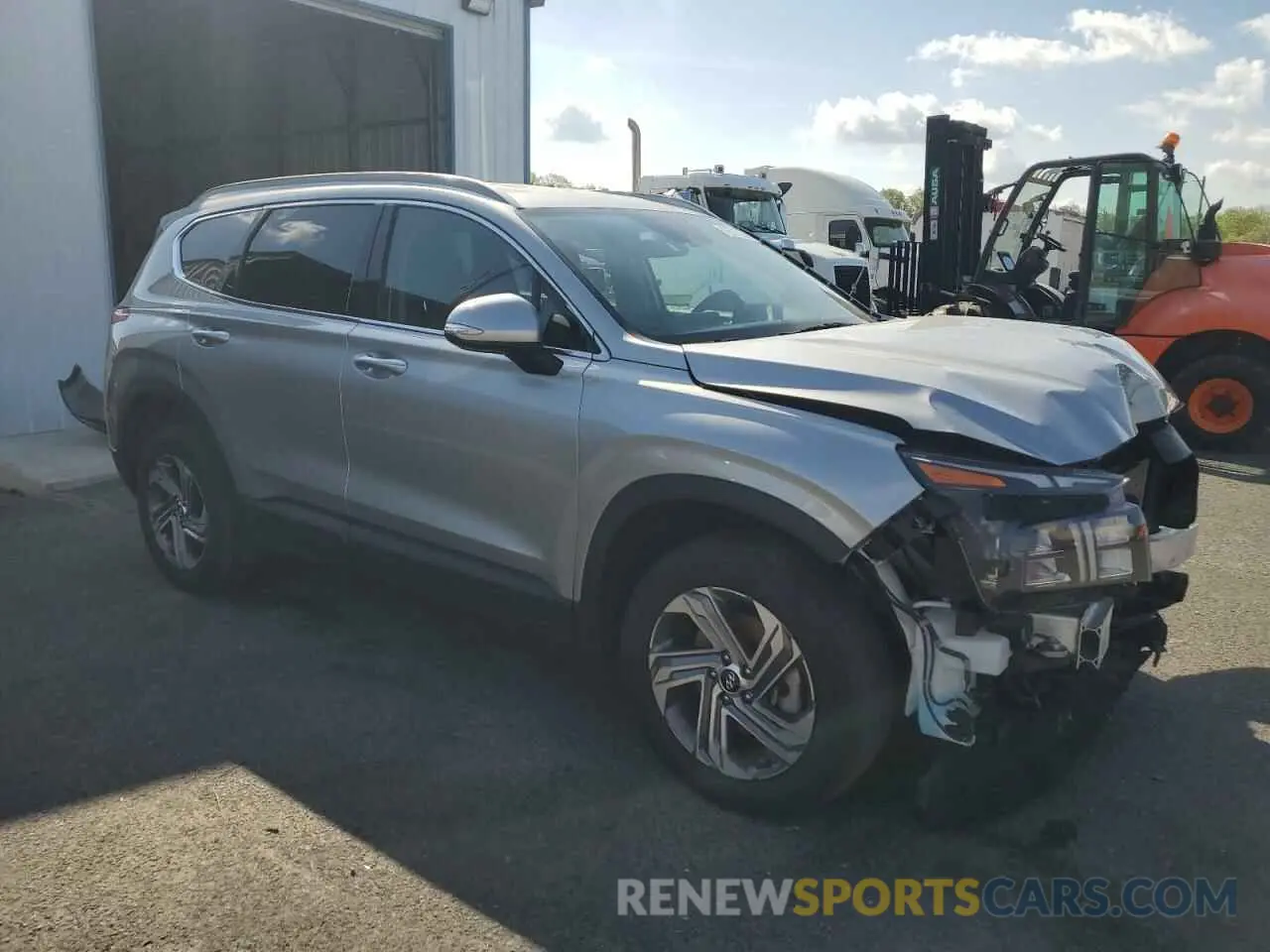 4 Photograph of a damaged car 5NMS2DAJ0PH629155 HYUNDAI SANTA FE 2023
