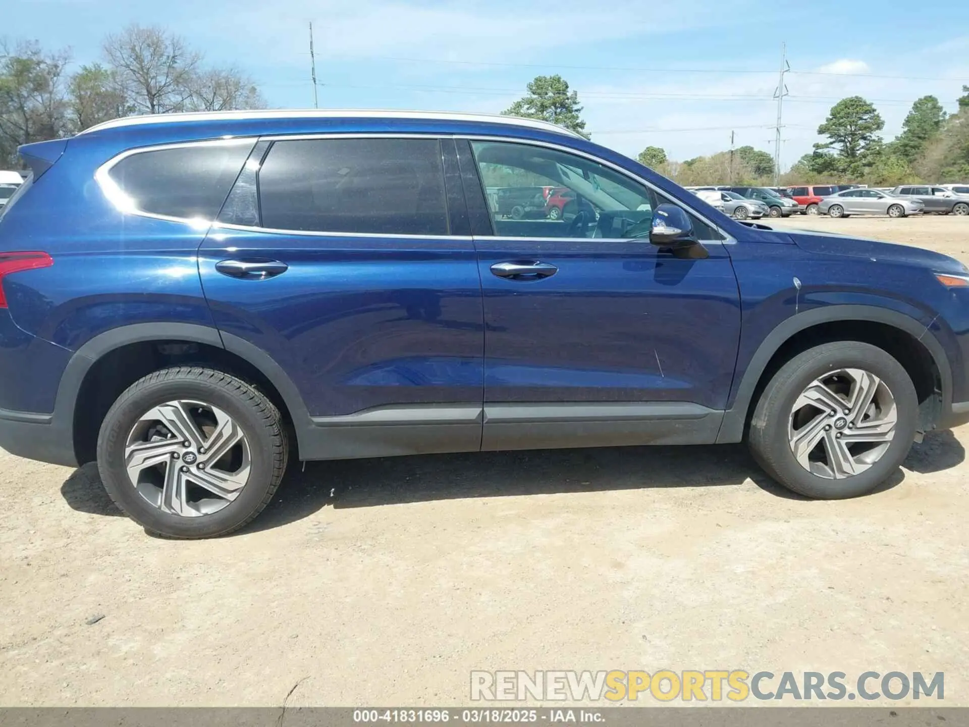 13 Photograph of a damaged car 5NMS2DAJ1PH533129 HYUNDAI SANTA FE 2023